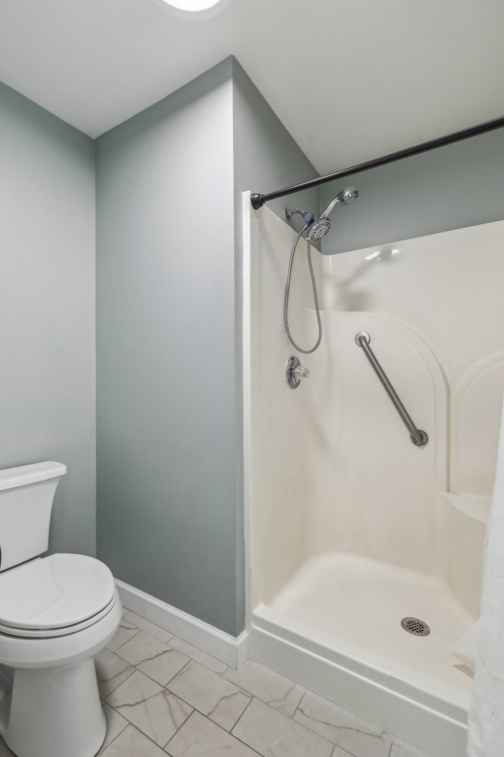 205 Myhr Grn Property Photo 16