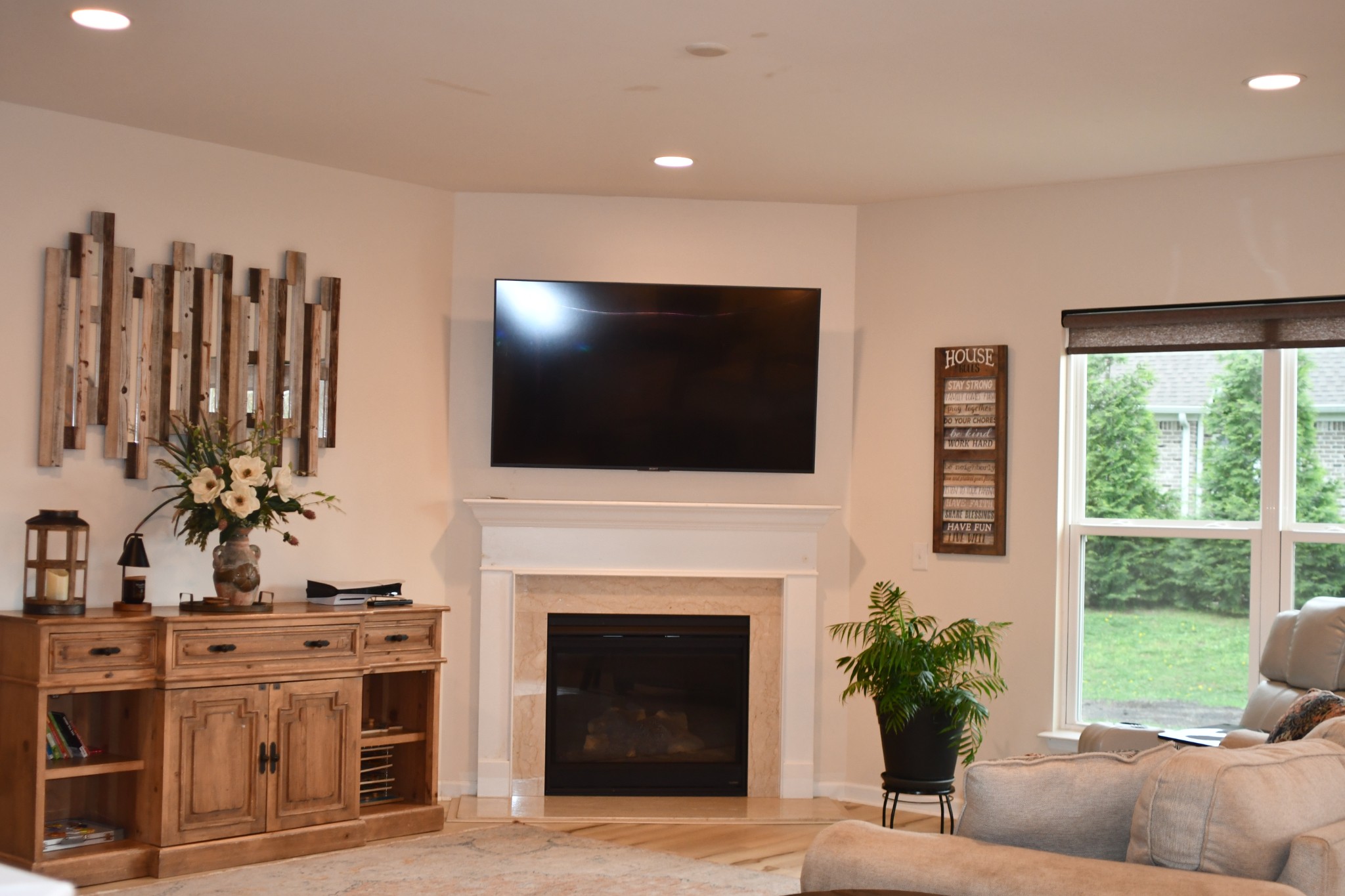 4006 Compass Pointe Ct Property Photo 4