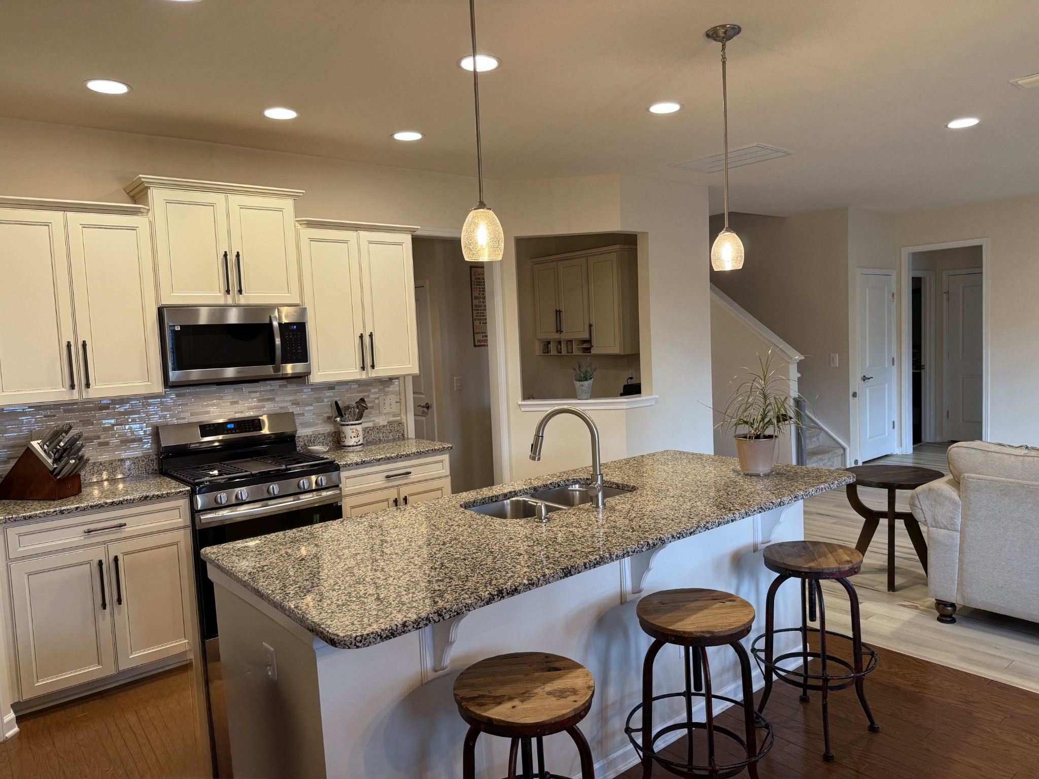 4006 Compass Pointe Ct Property Photo 9
