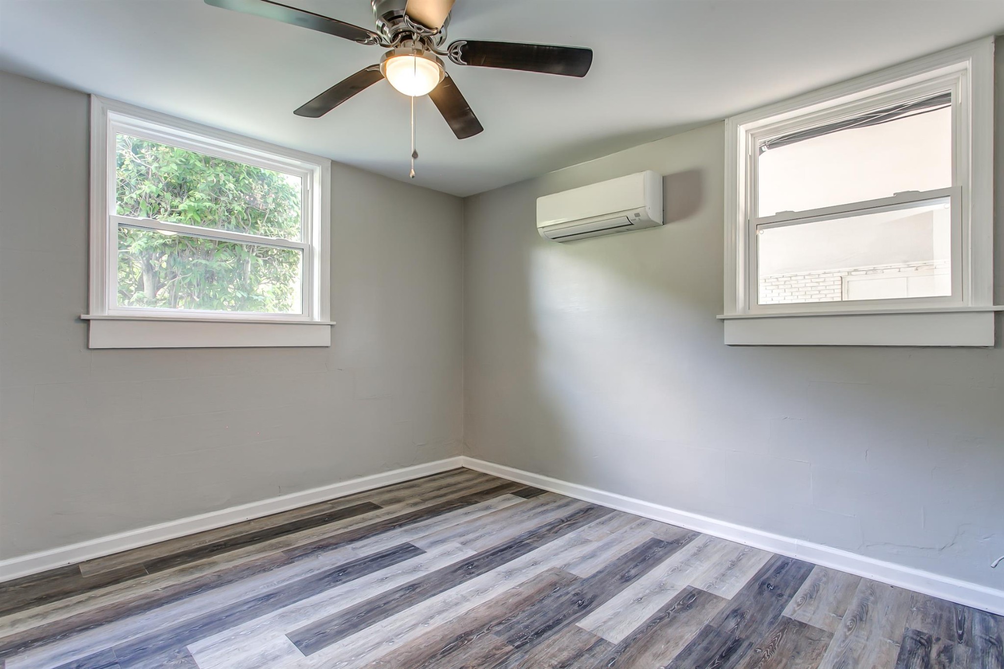 6528 Premier Dr Property Photo 21