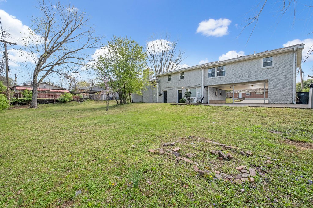 6528 Premier Dr Property Photo 22