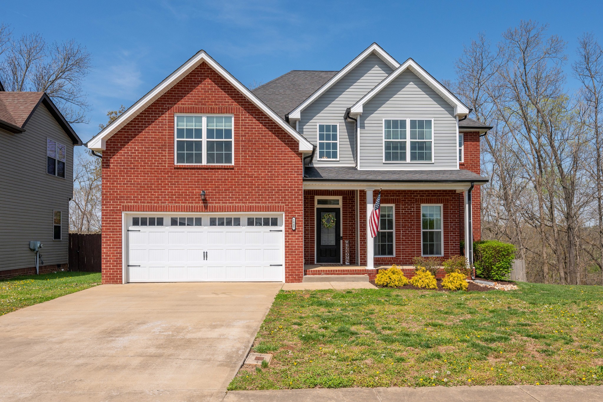 1045 Quiver Ln Property Photo
