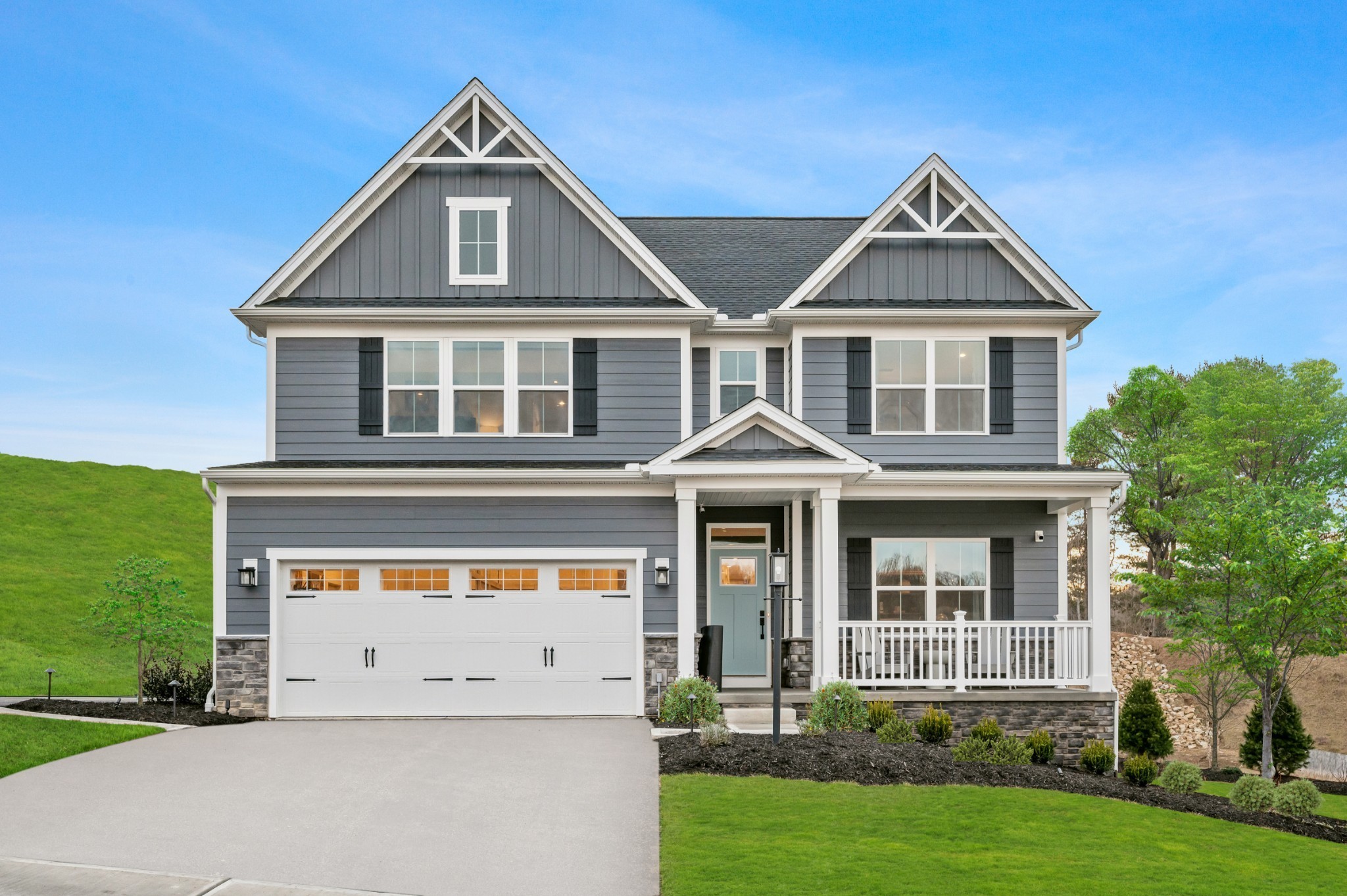 2058 Huntington Lane Property Photo