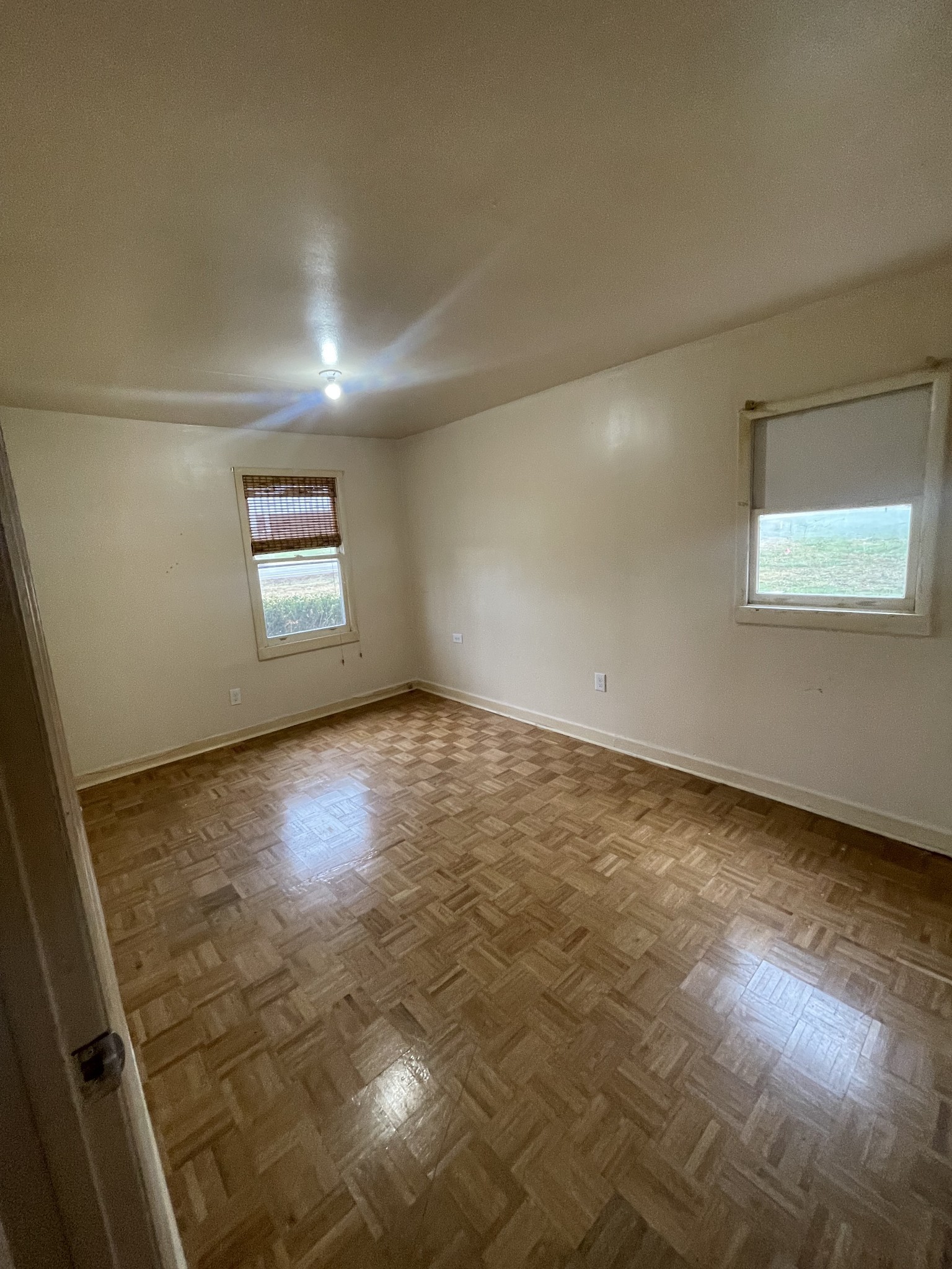 14954 Central Pike Property Photo 8