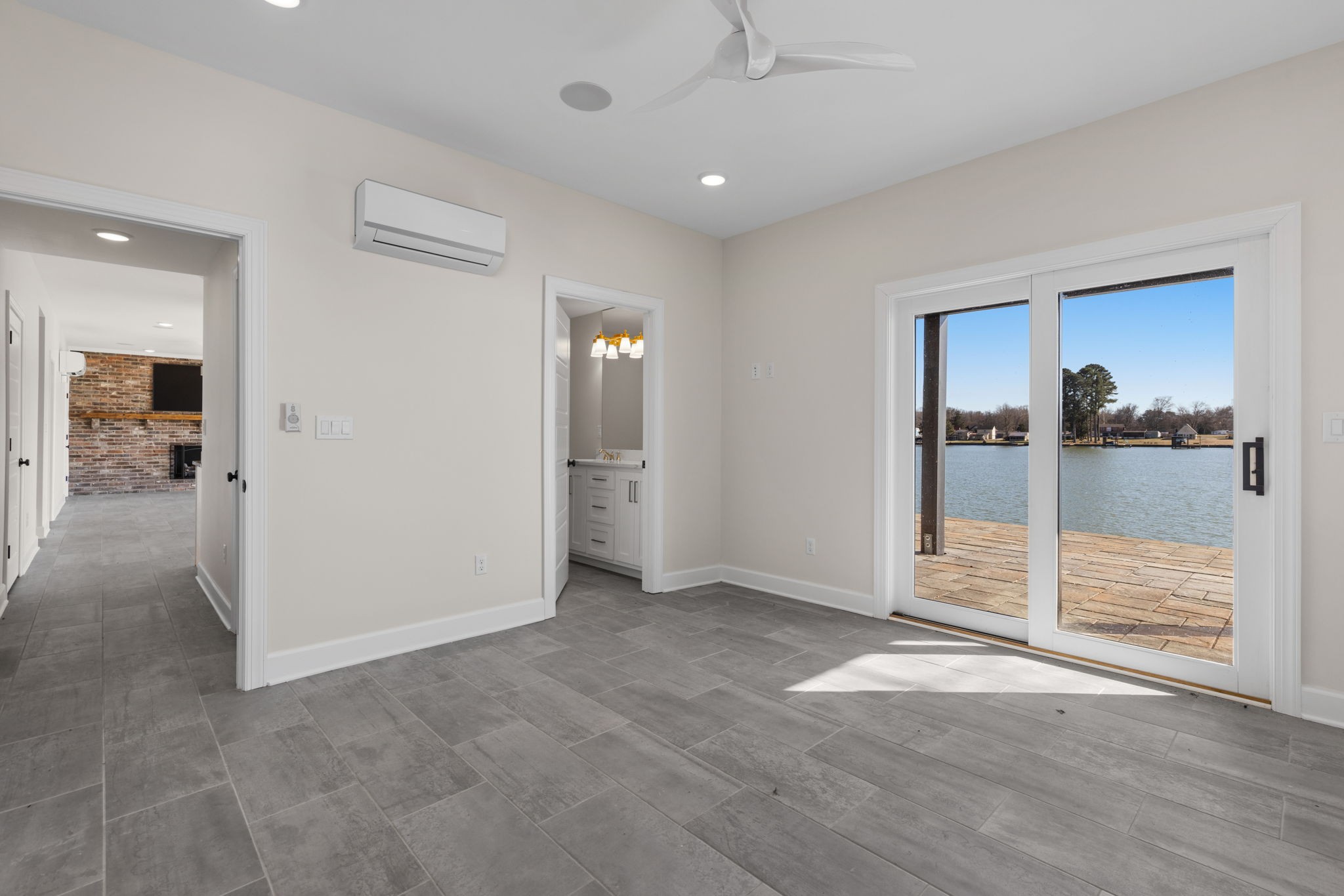 680 Shore Dr, N Property Photo 20