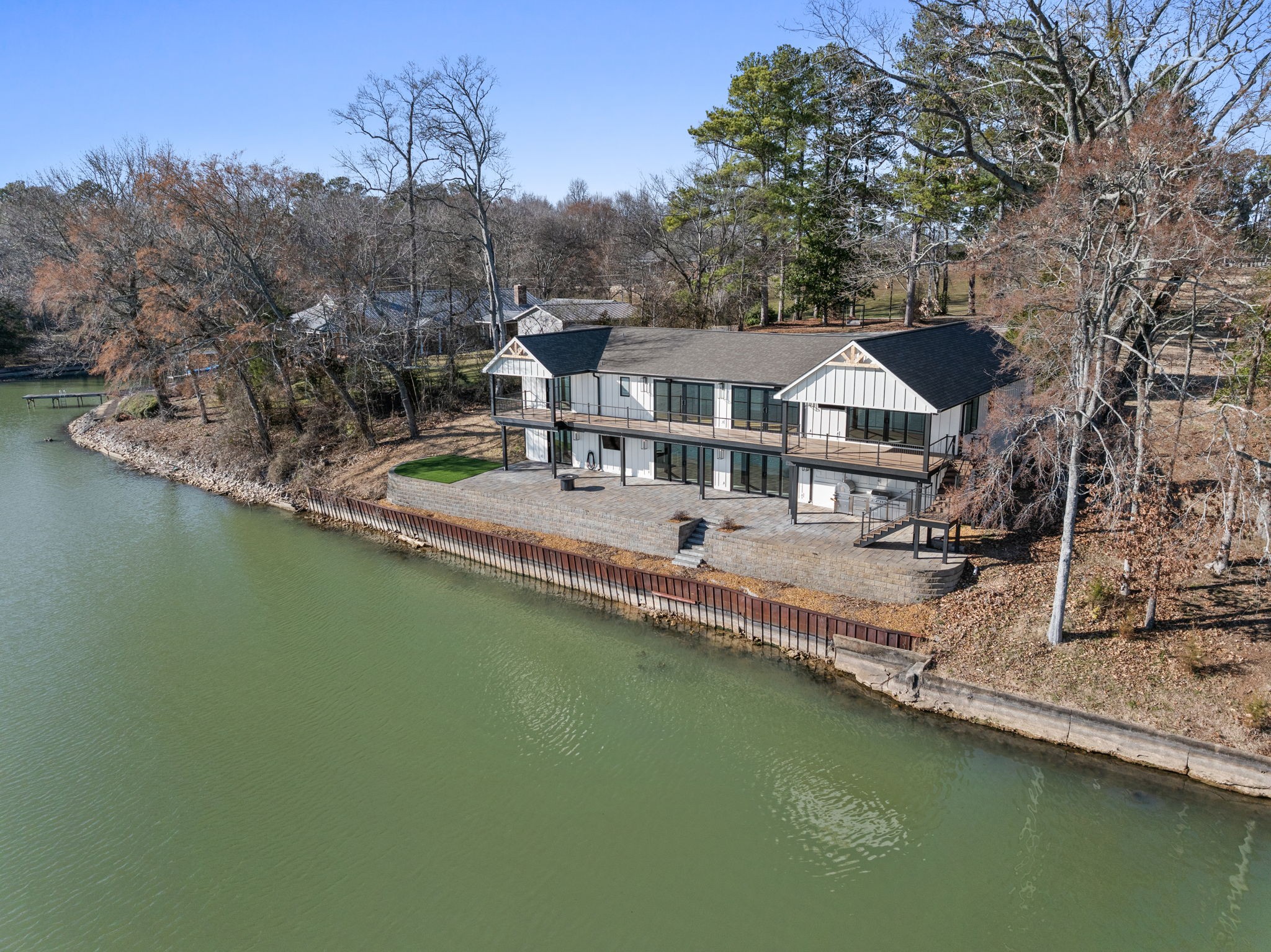 680 Shore Dr, N Property Photo 22