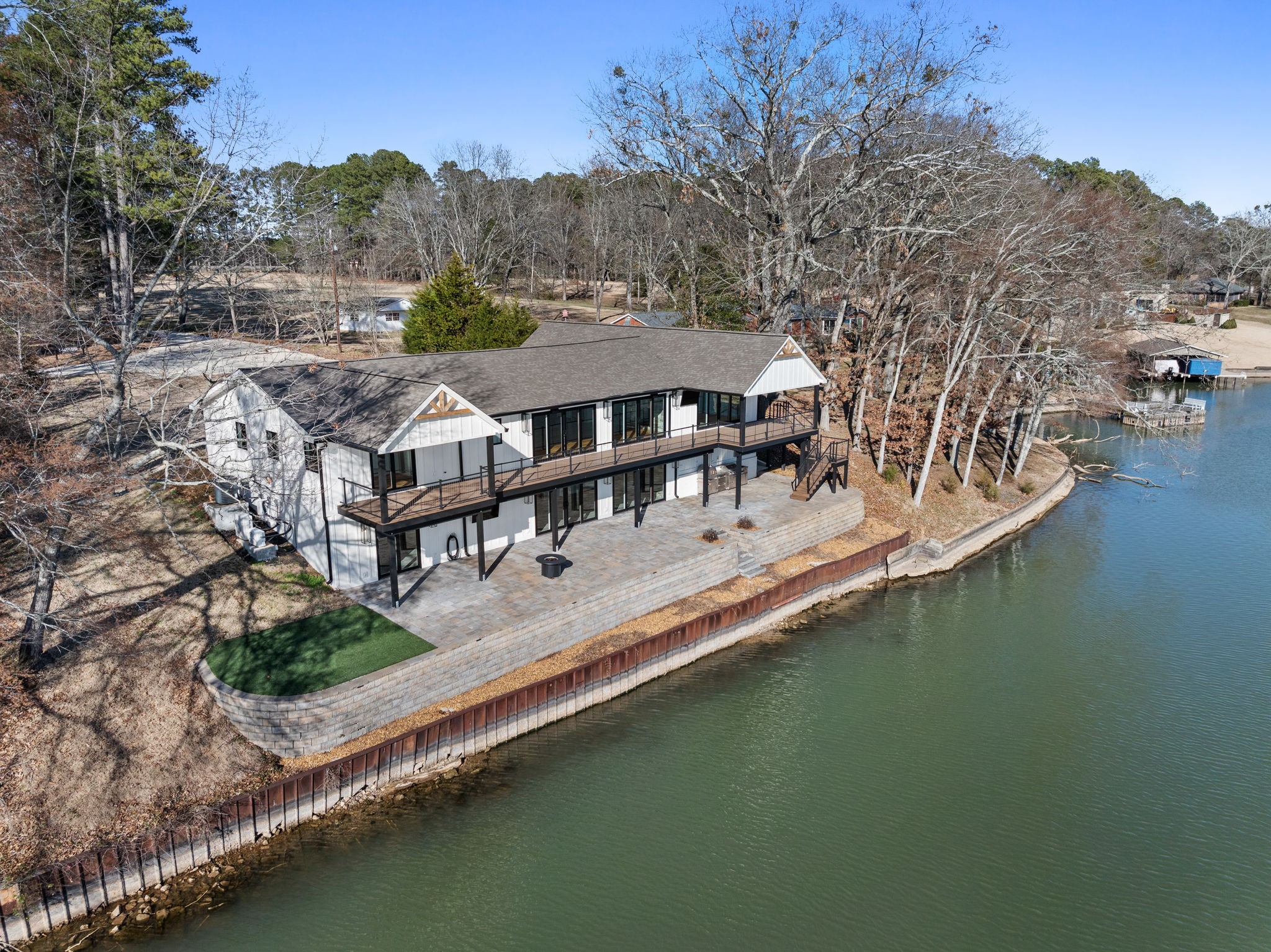 680 Shore Dr, N Property Photo 28
