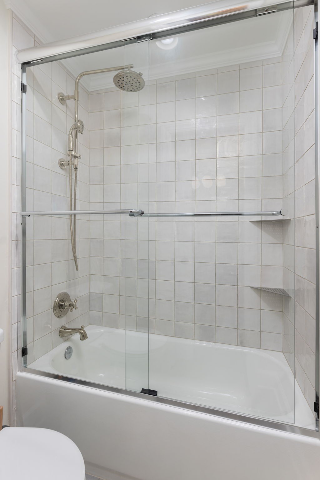 680 Shore Dr, N Property Photo 40