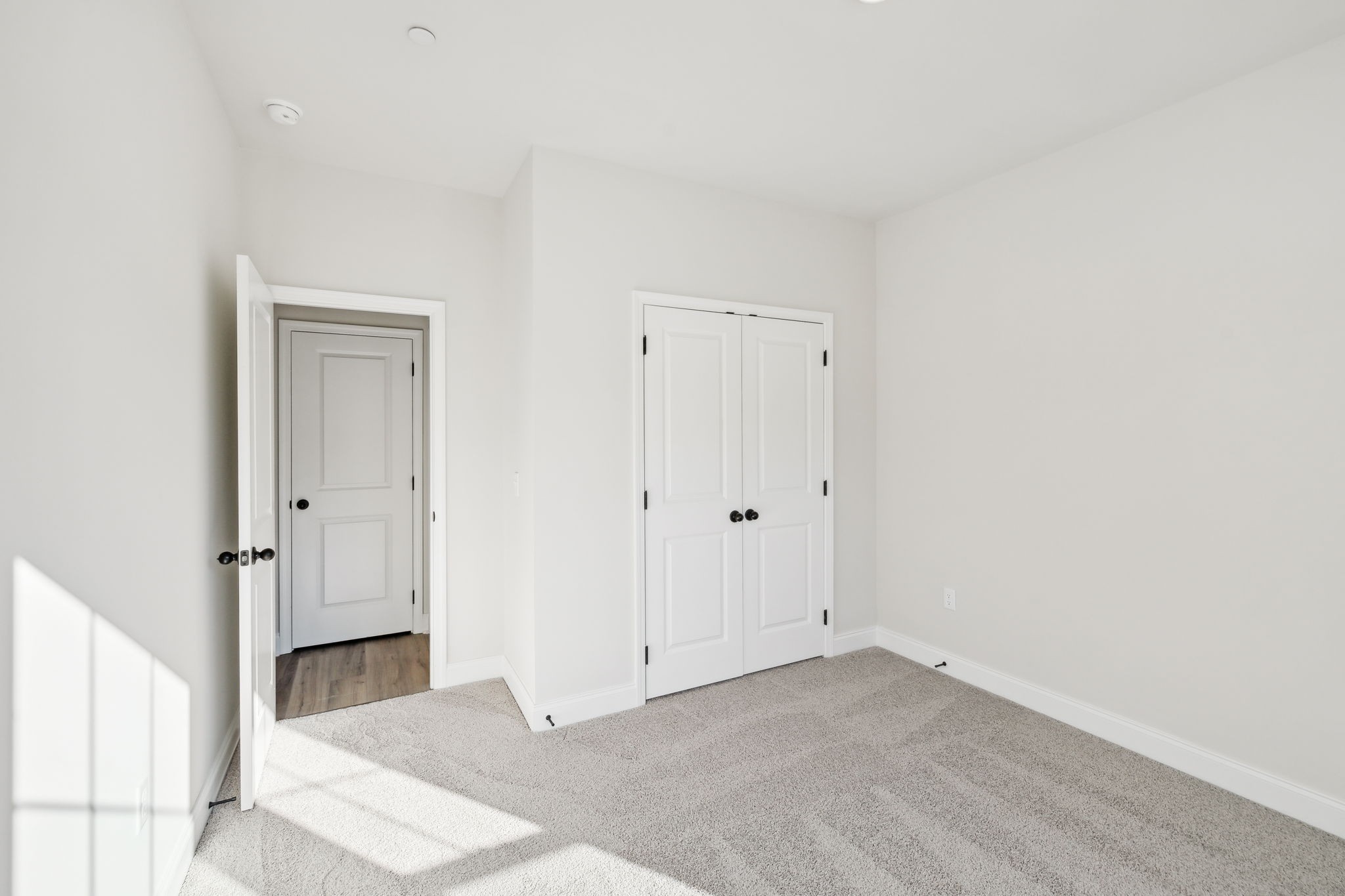215 Meridian Drive Property Photo 8