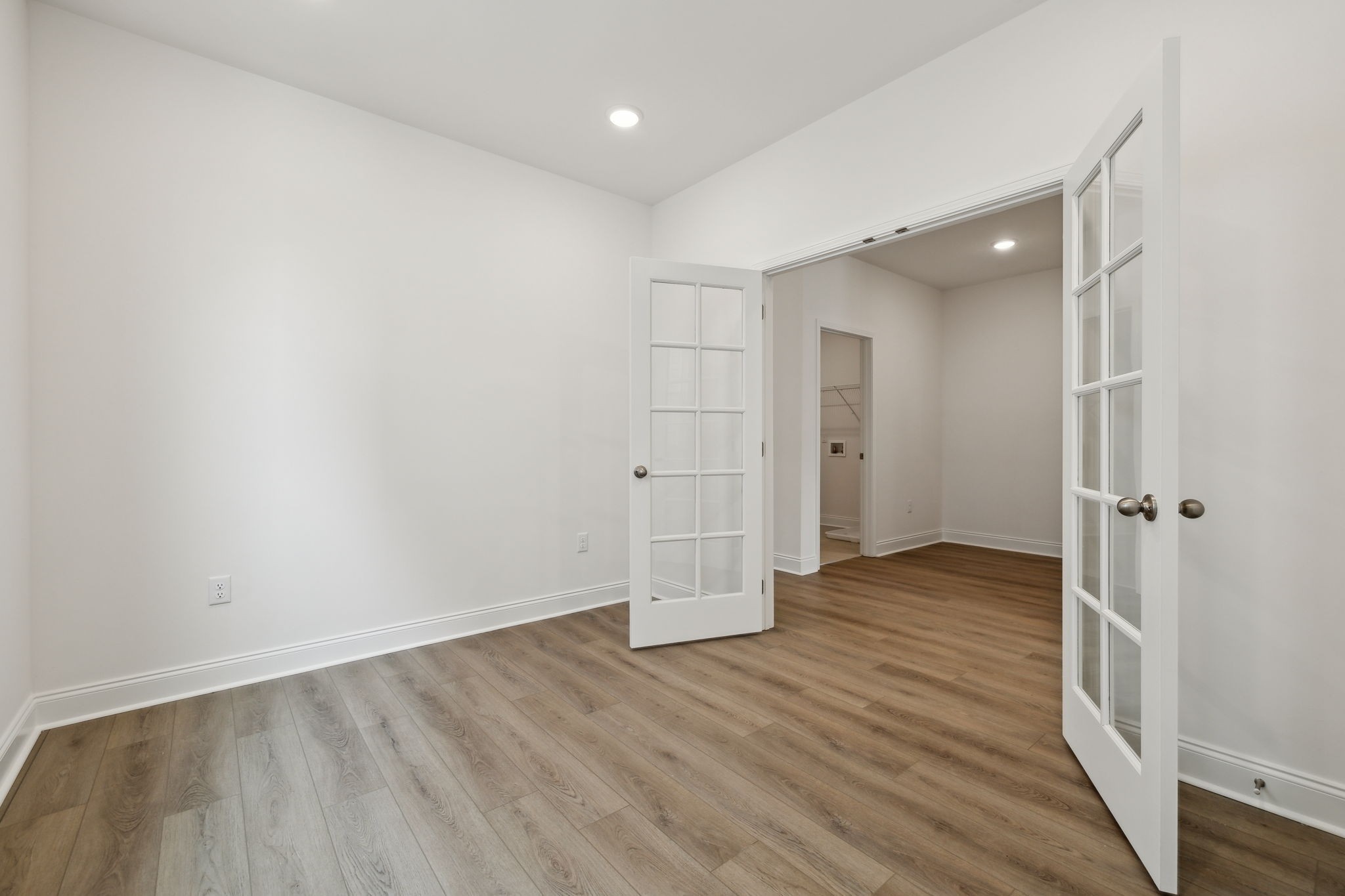 6822 Earlham Ct Property Photo 10
