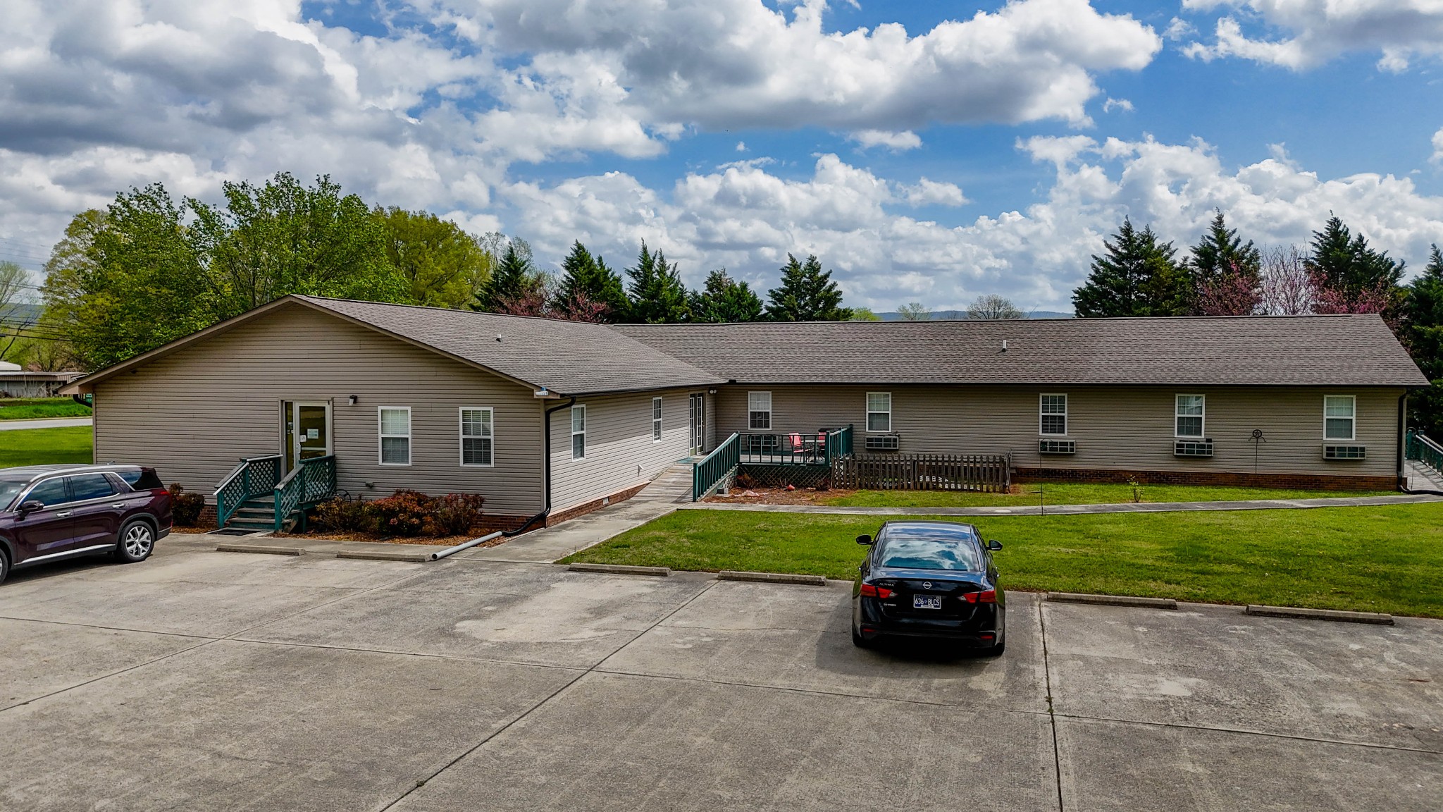 328 Cumberland St, W Property Photo 1
