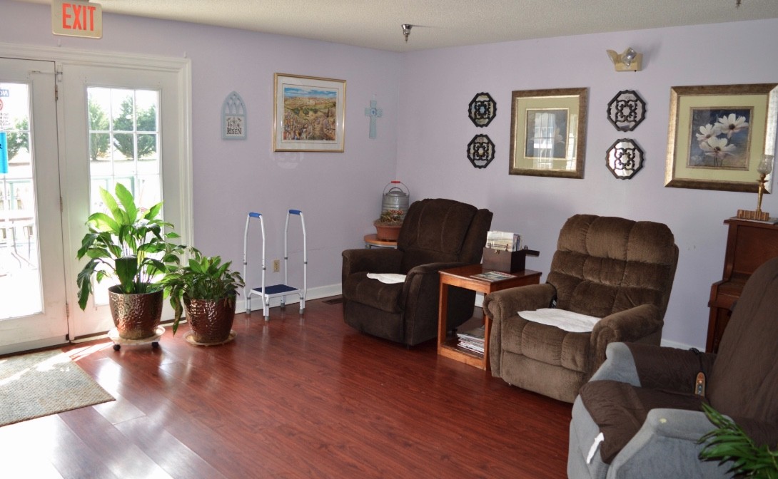 328 Cumberland St, W Property Photo 3