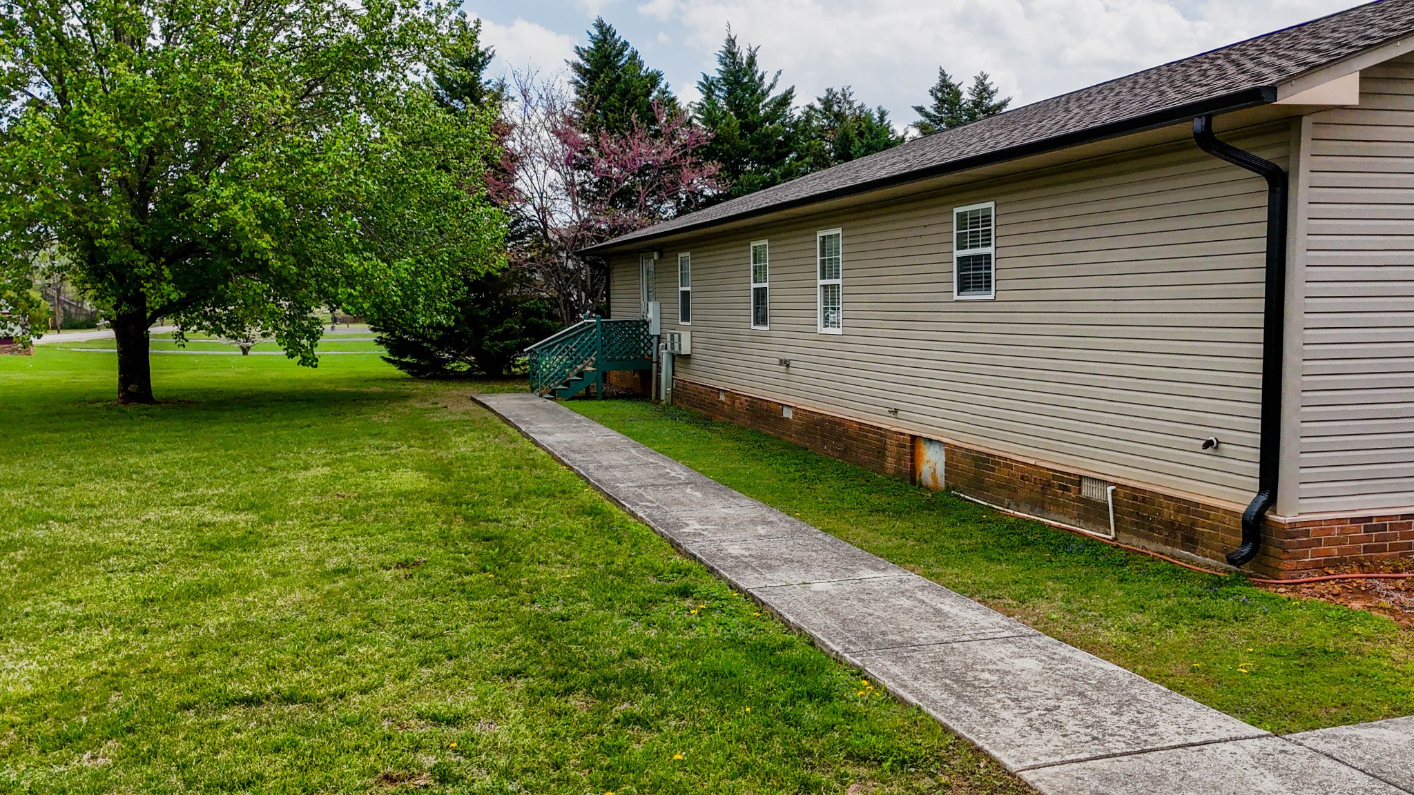 328 Cumberland St, W Property Photo 23