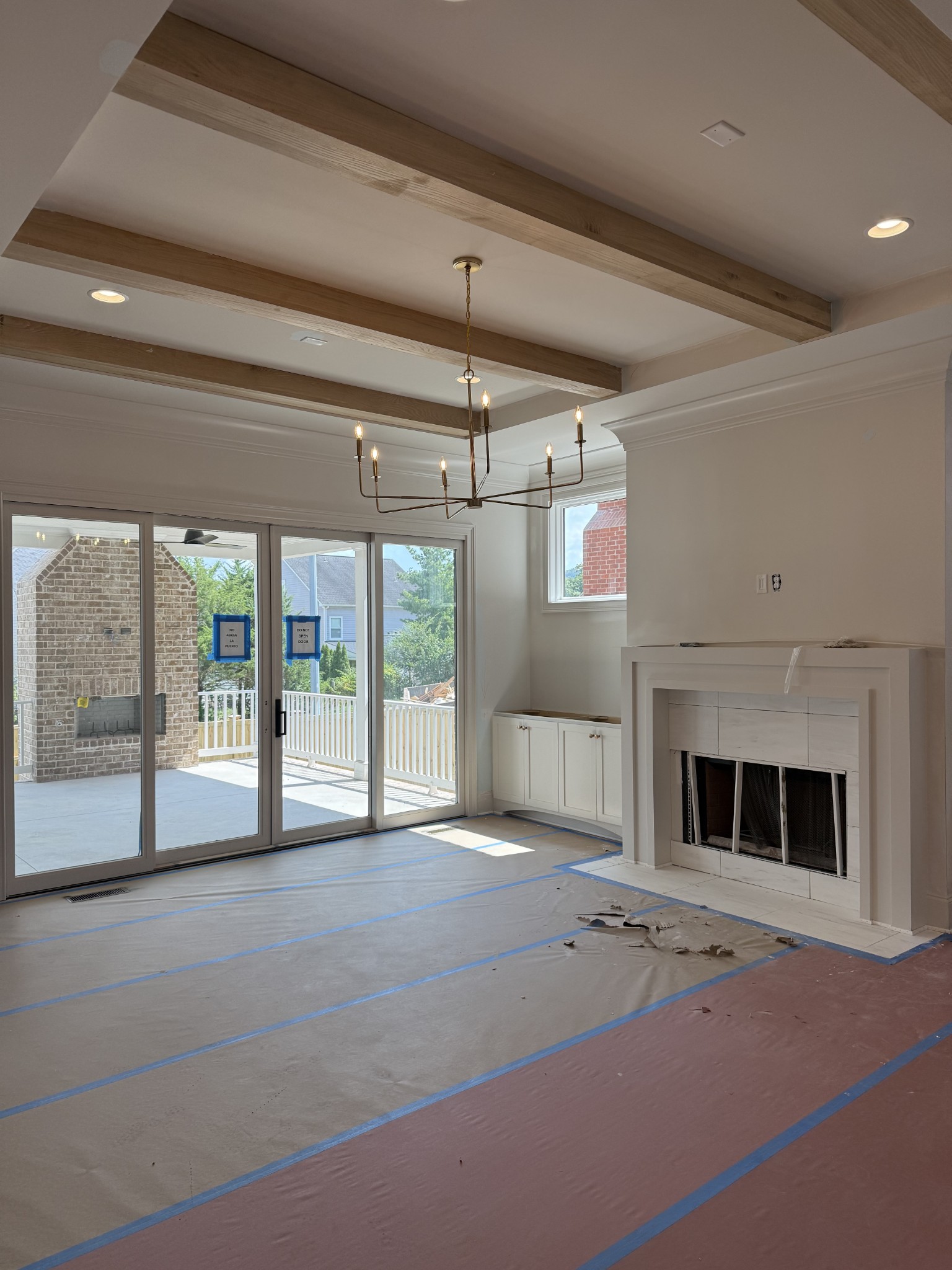 3133 Long Branch Cir Property Photo 4