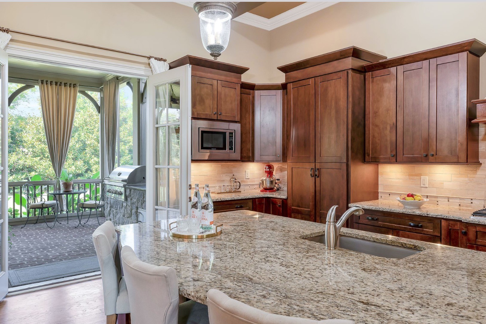 6233 Wild Heron Way Property Photo 10