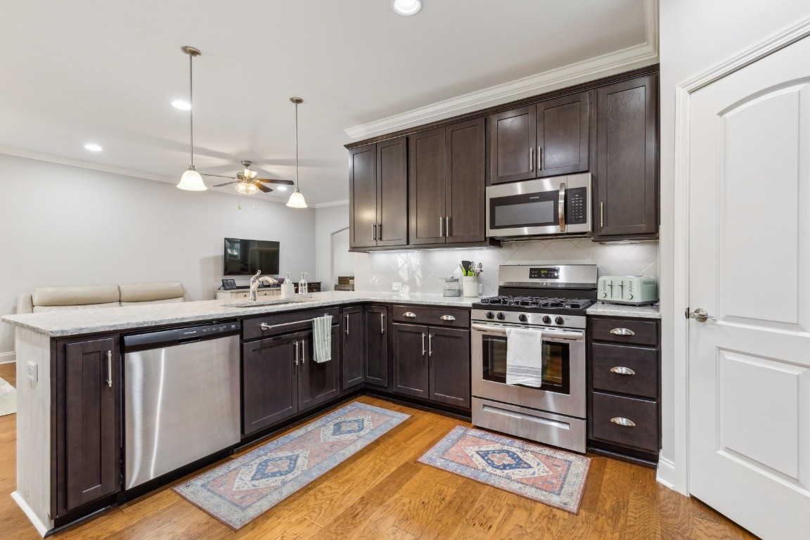 2064 Moultrie Cir Property Photo 9