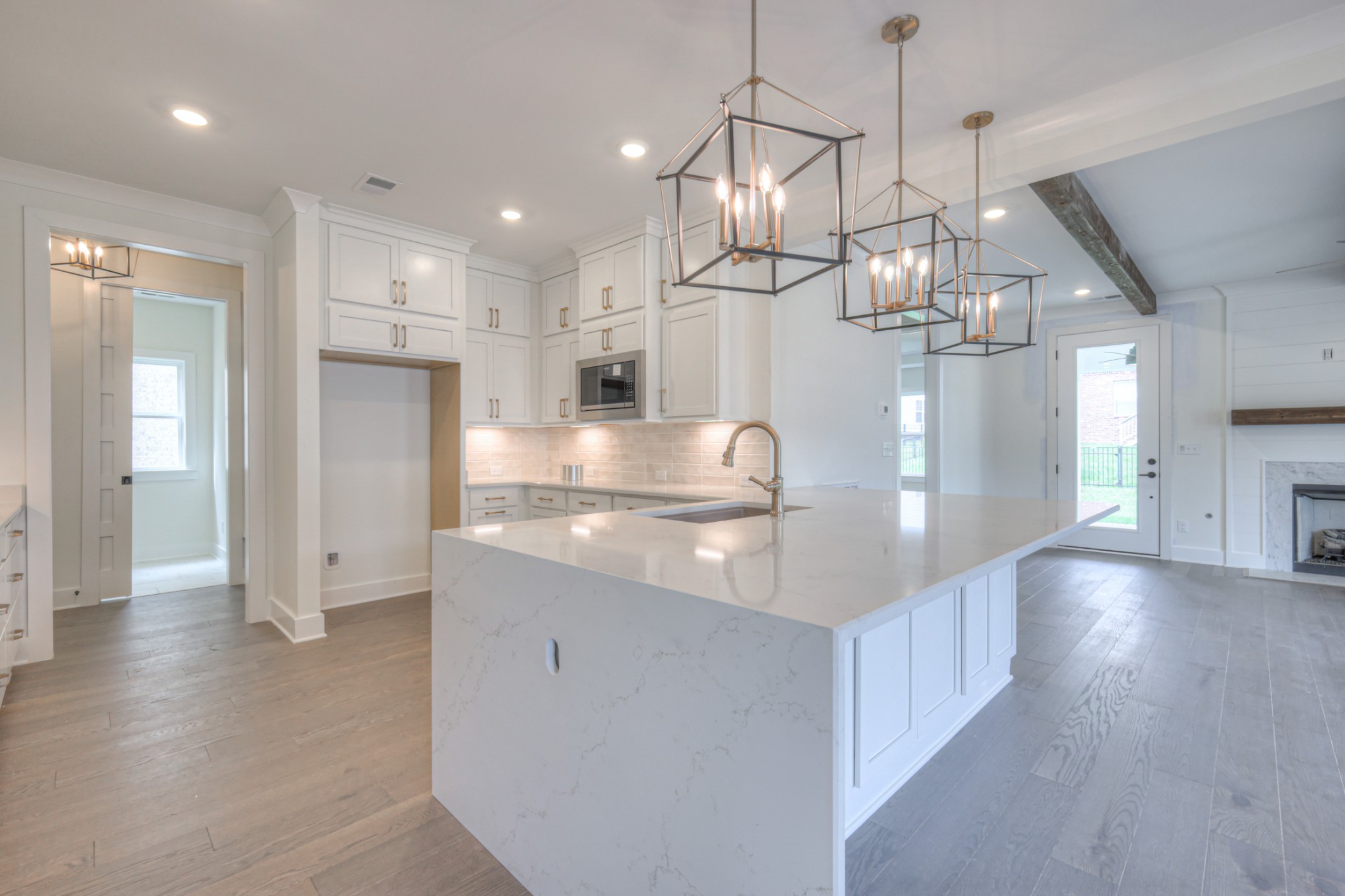 4025 Singing Creek Drive Property Photo 11