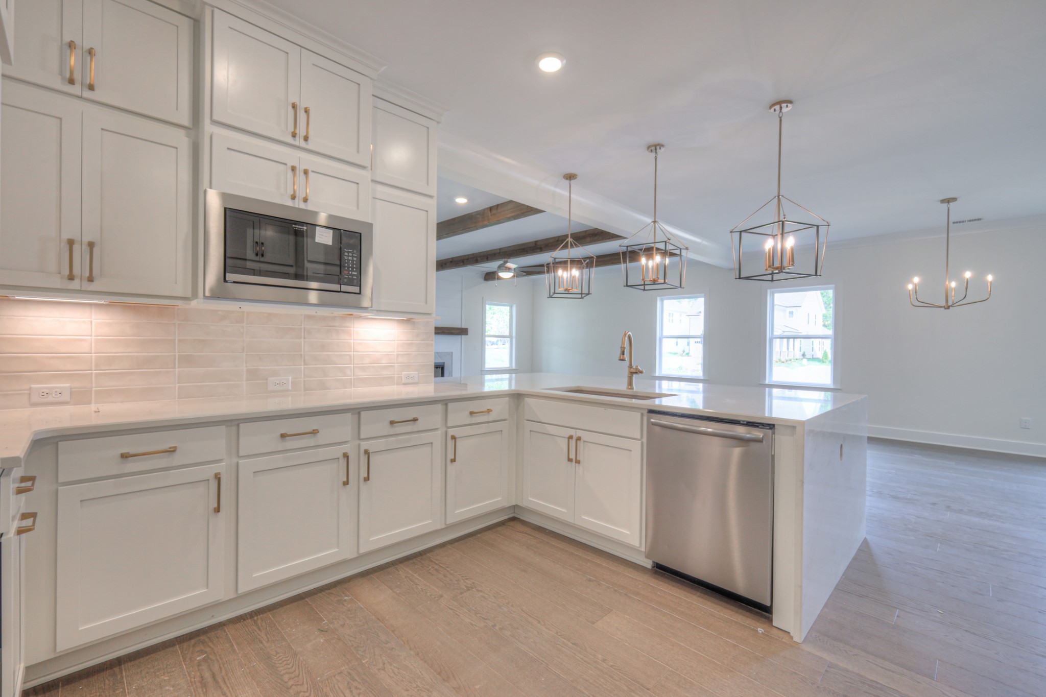 4025 Singing Creek Drive Property Photo 12