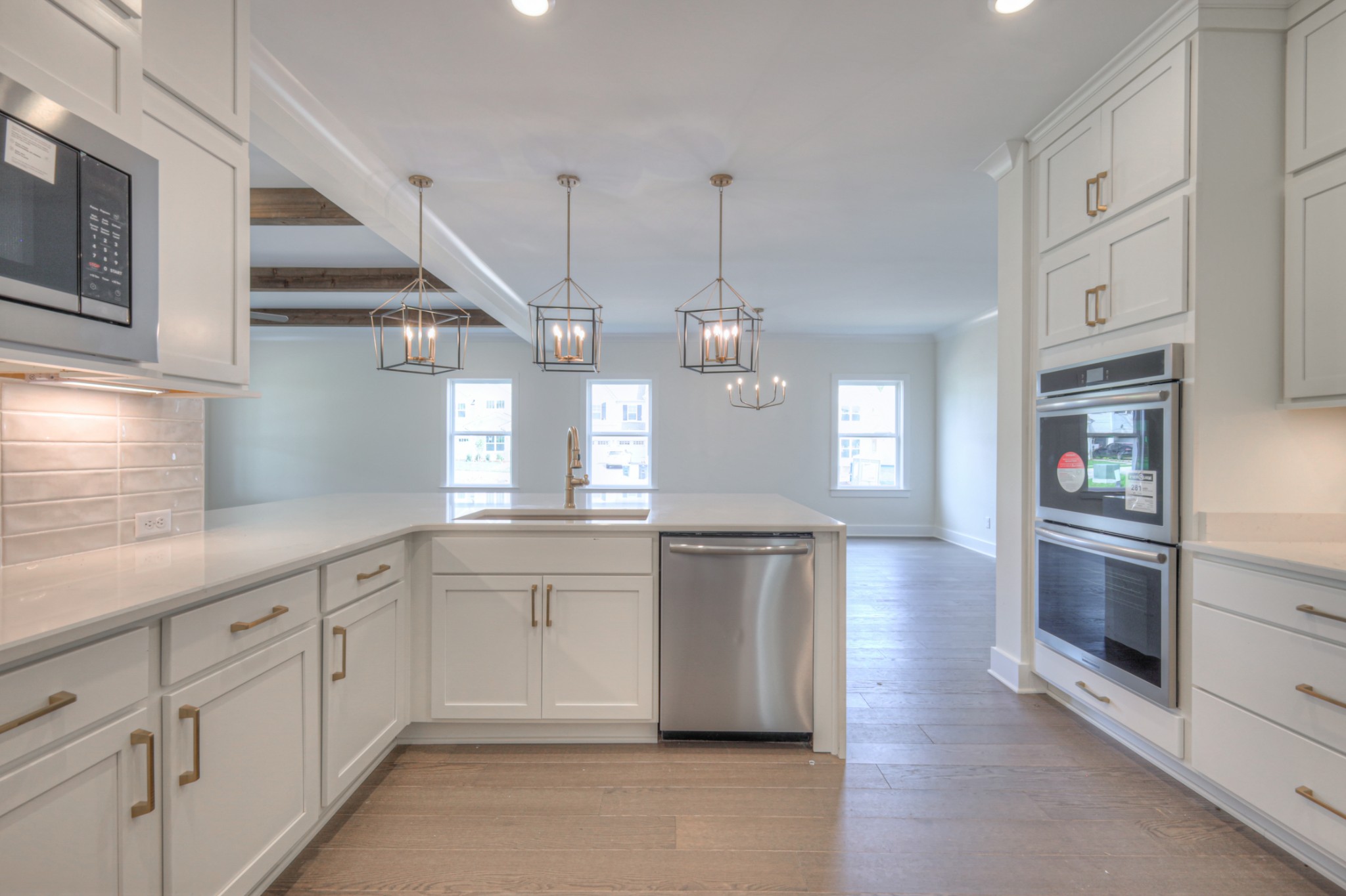 4025 Singing Creek Drive Property Photo 13