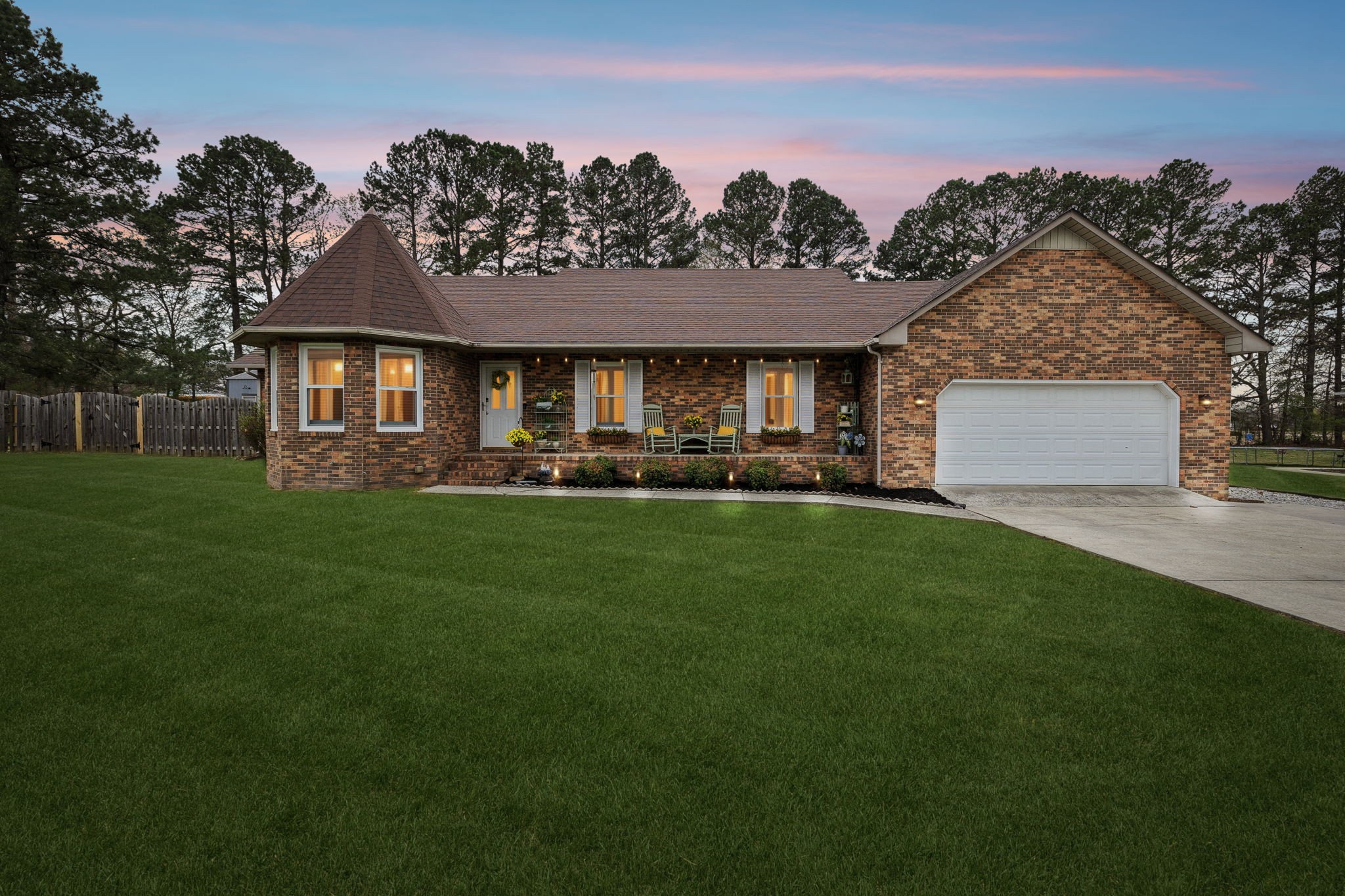 98 Deerpath Dr Property Photo