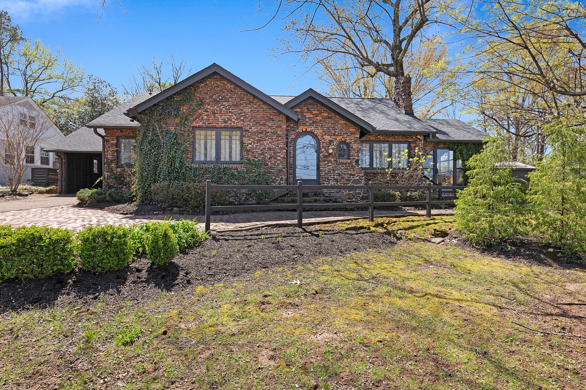 324 W Forest Ave Property Photo