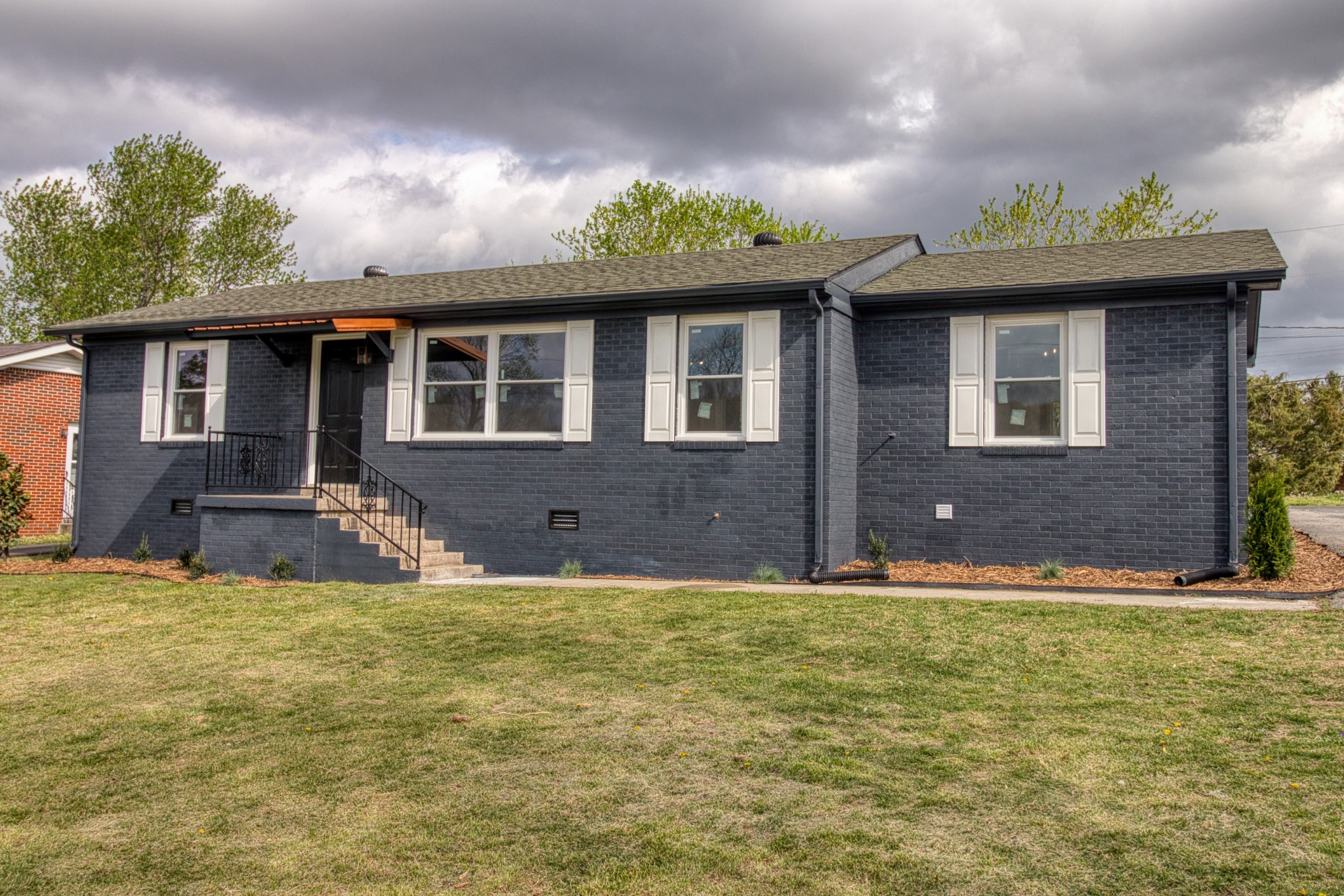 110 Greenbriar St Property Photo