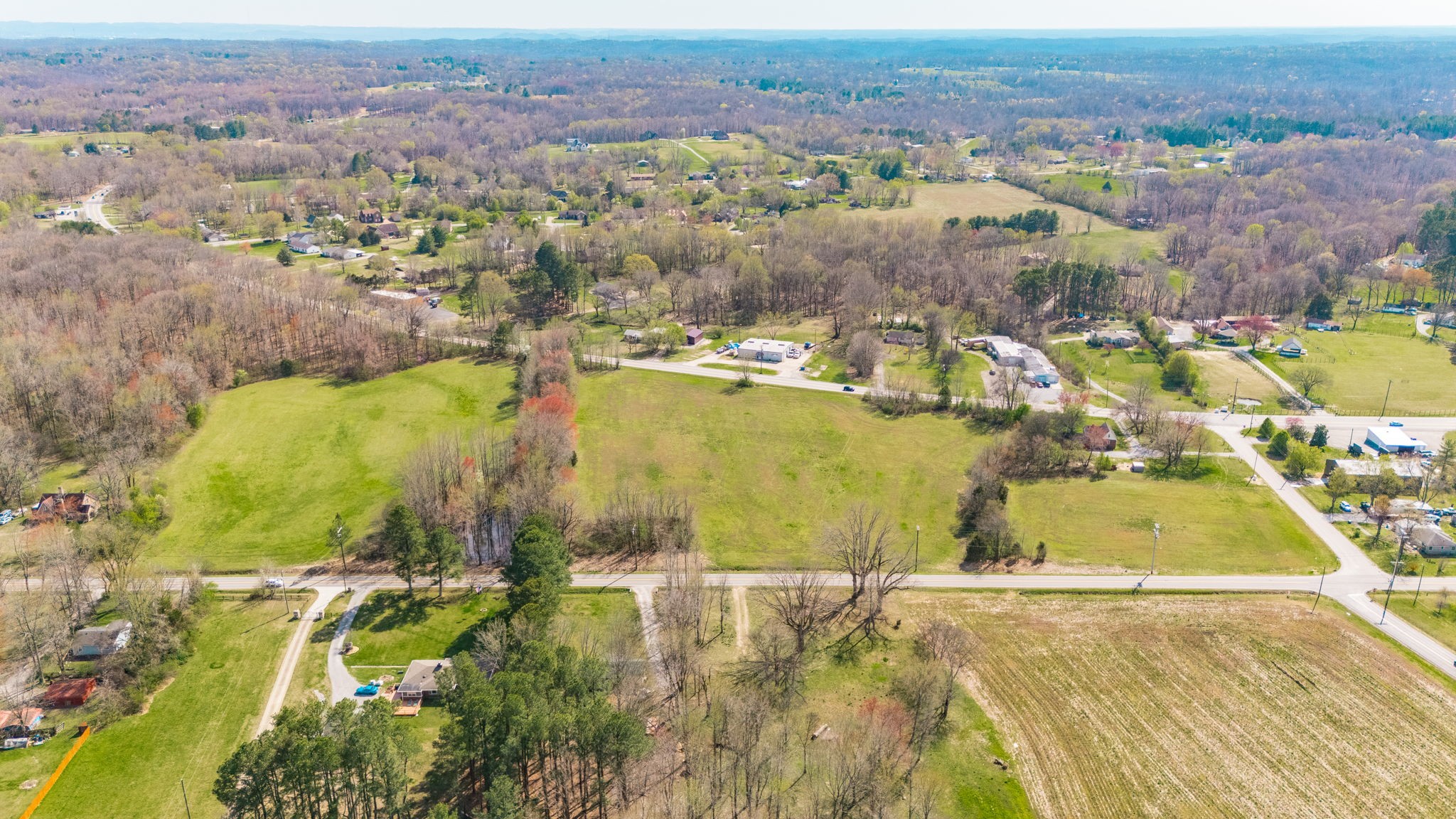 6276 Old Clarksville Pk Property Photo 9