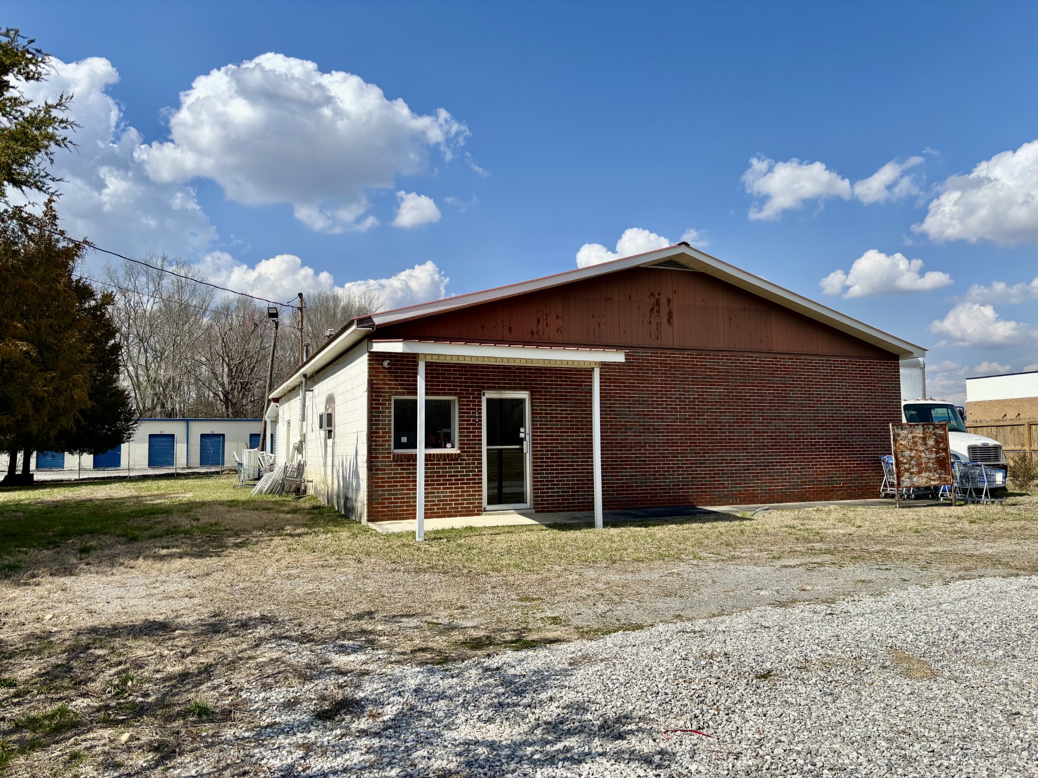 64 Buck St Property Photo 2