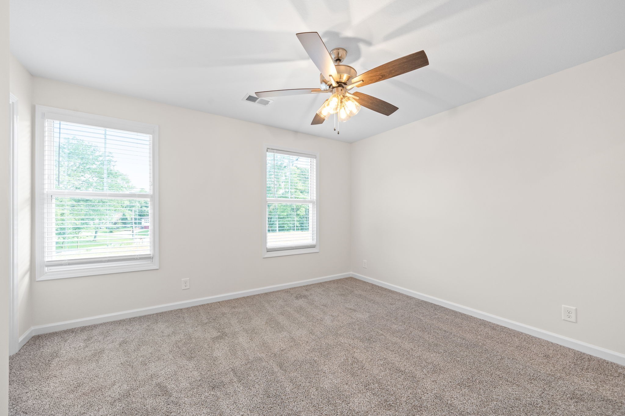 102 Quarry Point Drive Property Photo 19