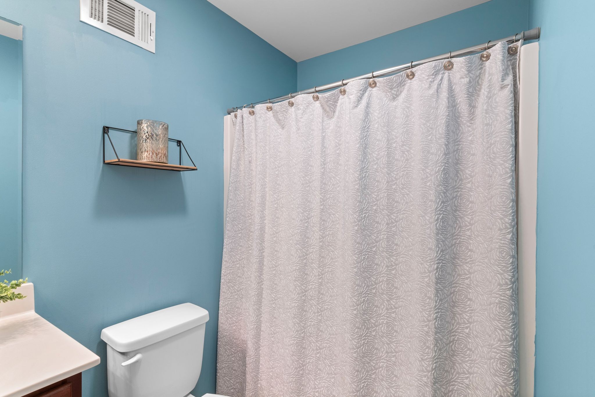 703 Asbury Hawn Dr Property Photo 17