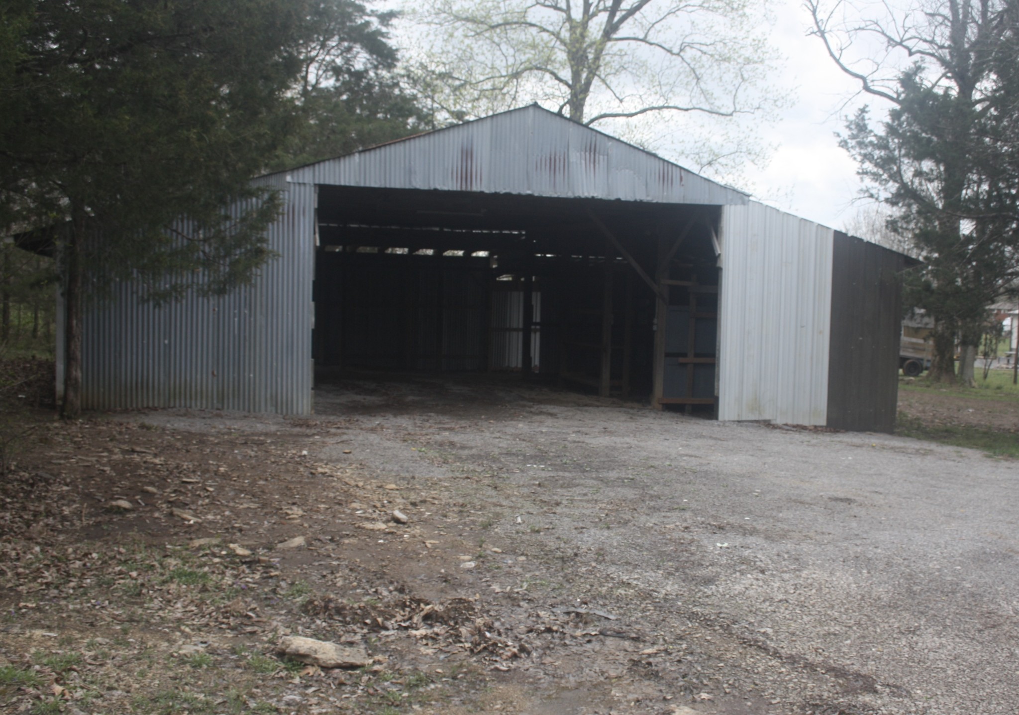 1705 Chapel Hill Pike Property Photo 6