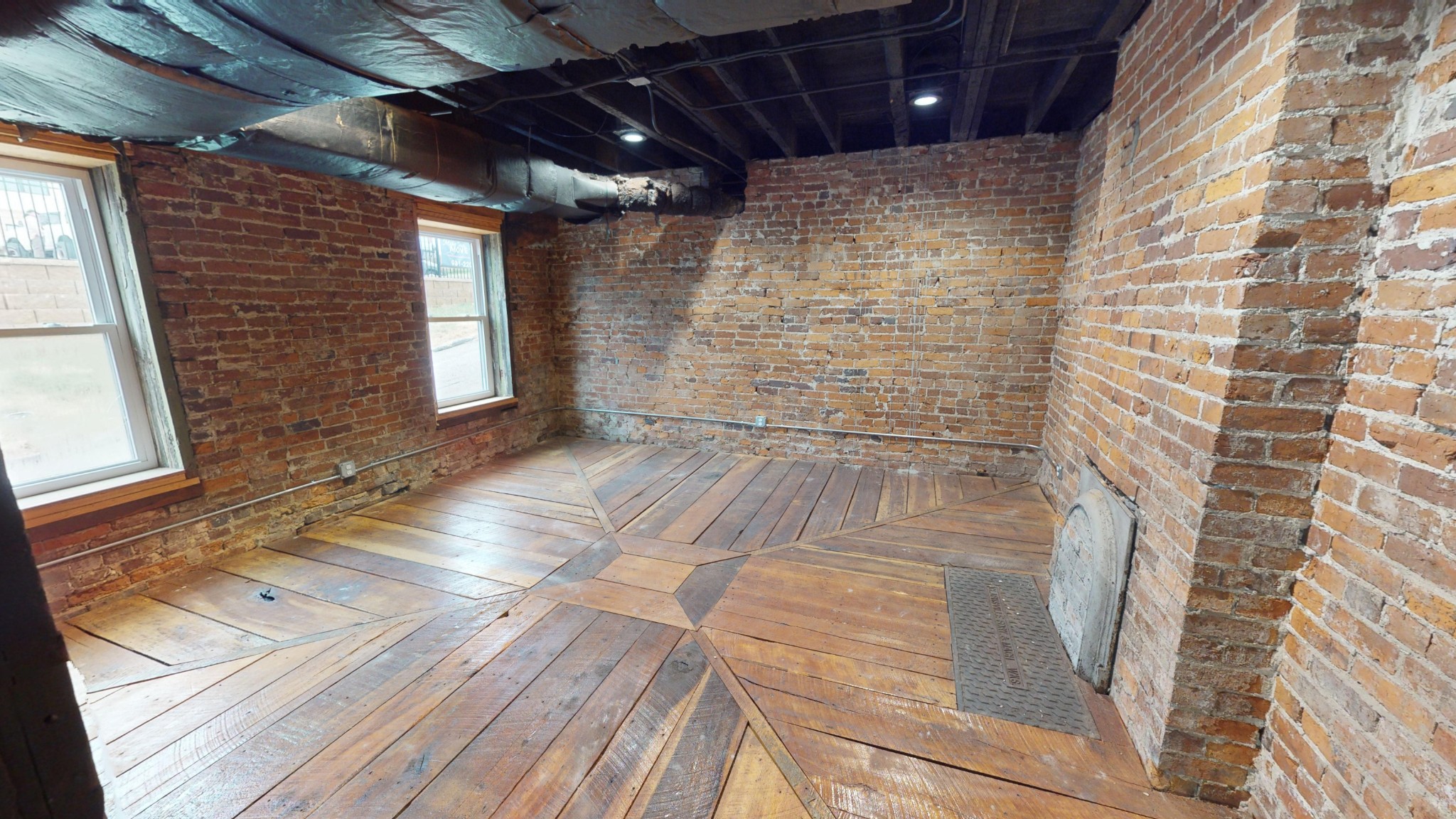 534 Madison St Property Photo 16