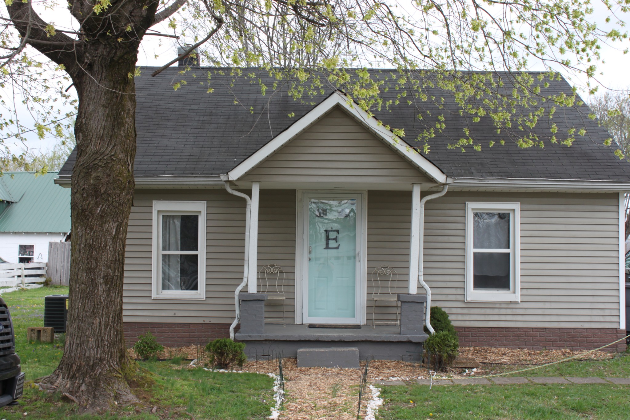 703 Maple St Property Photo 1