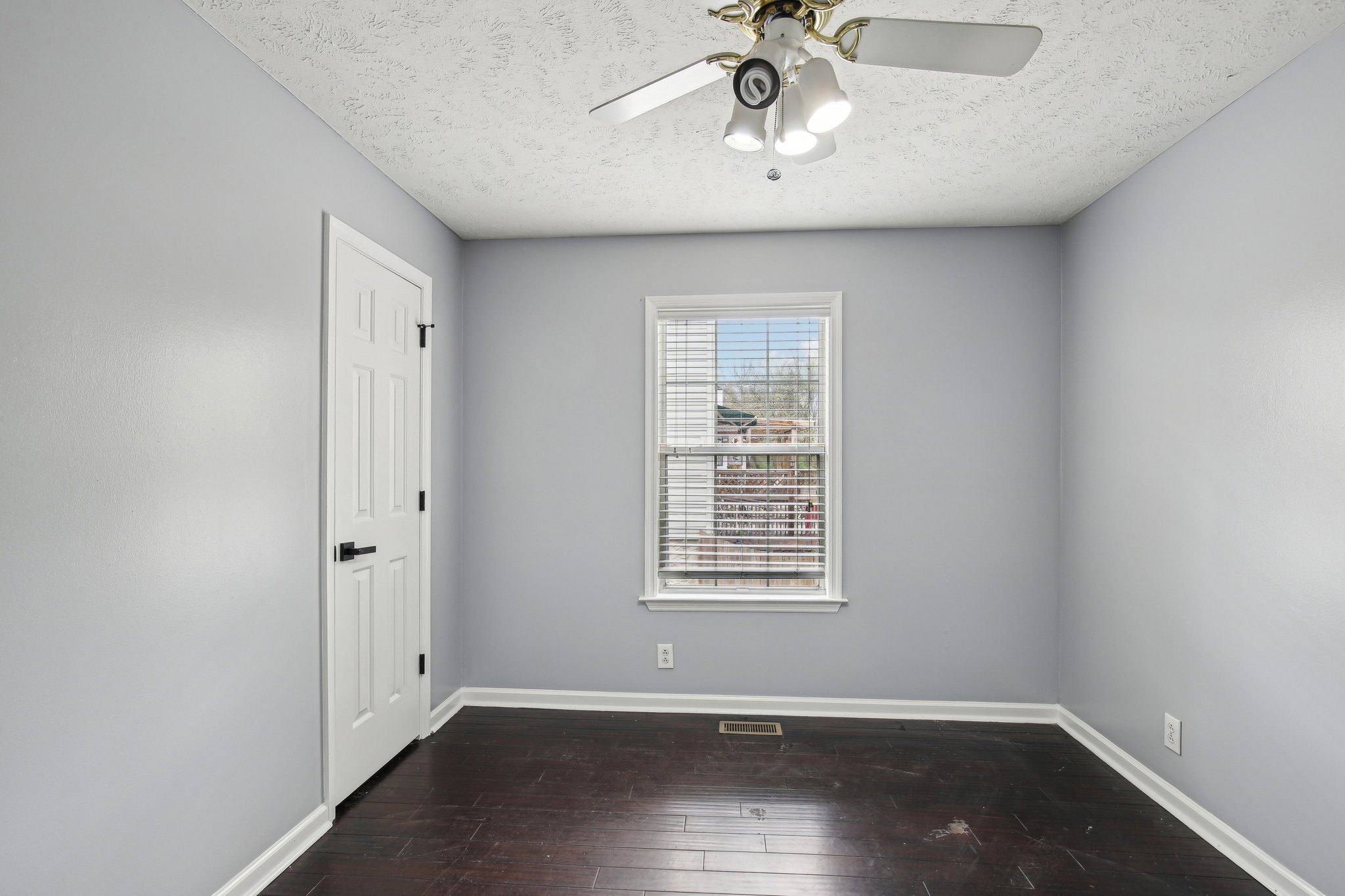 765 Dover Glen Dr Property Photo 30