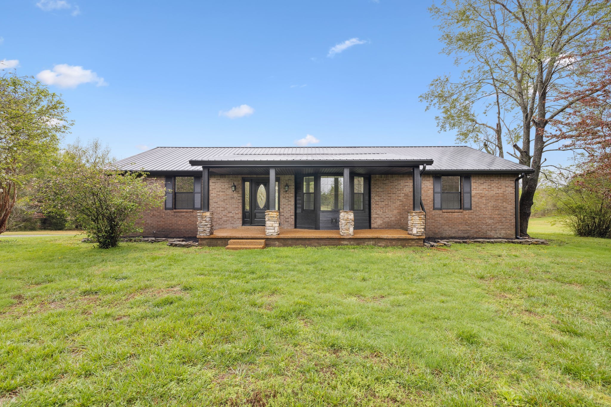 500 Brown Rd Property Photo