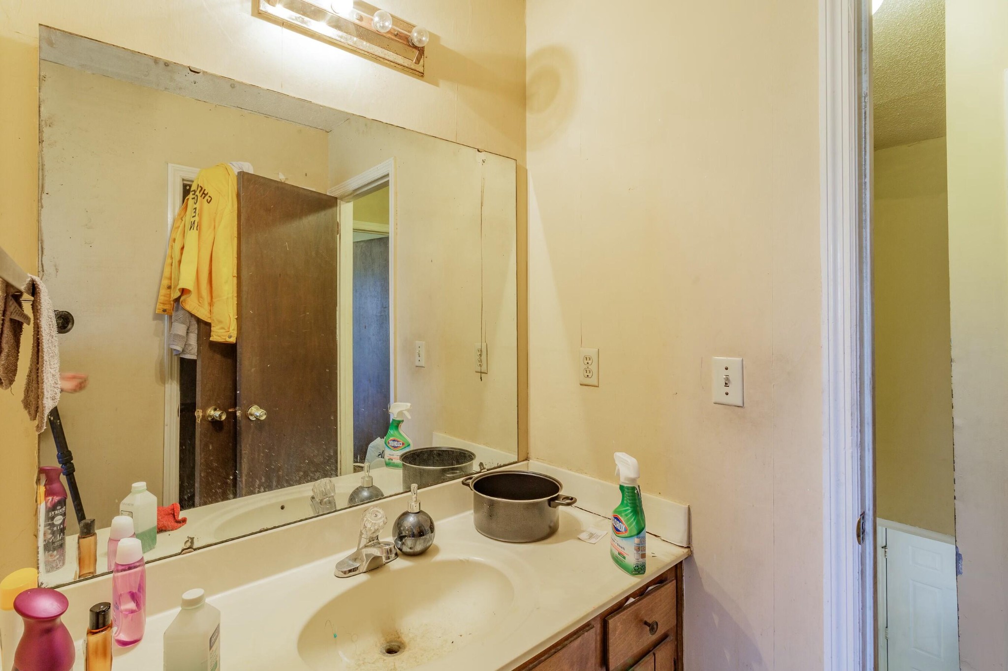 1640 Thrasher Pike Property Photo 7