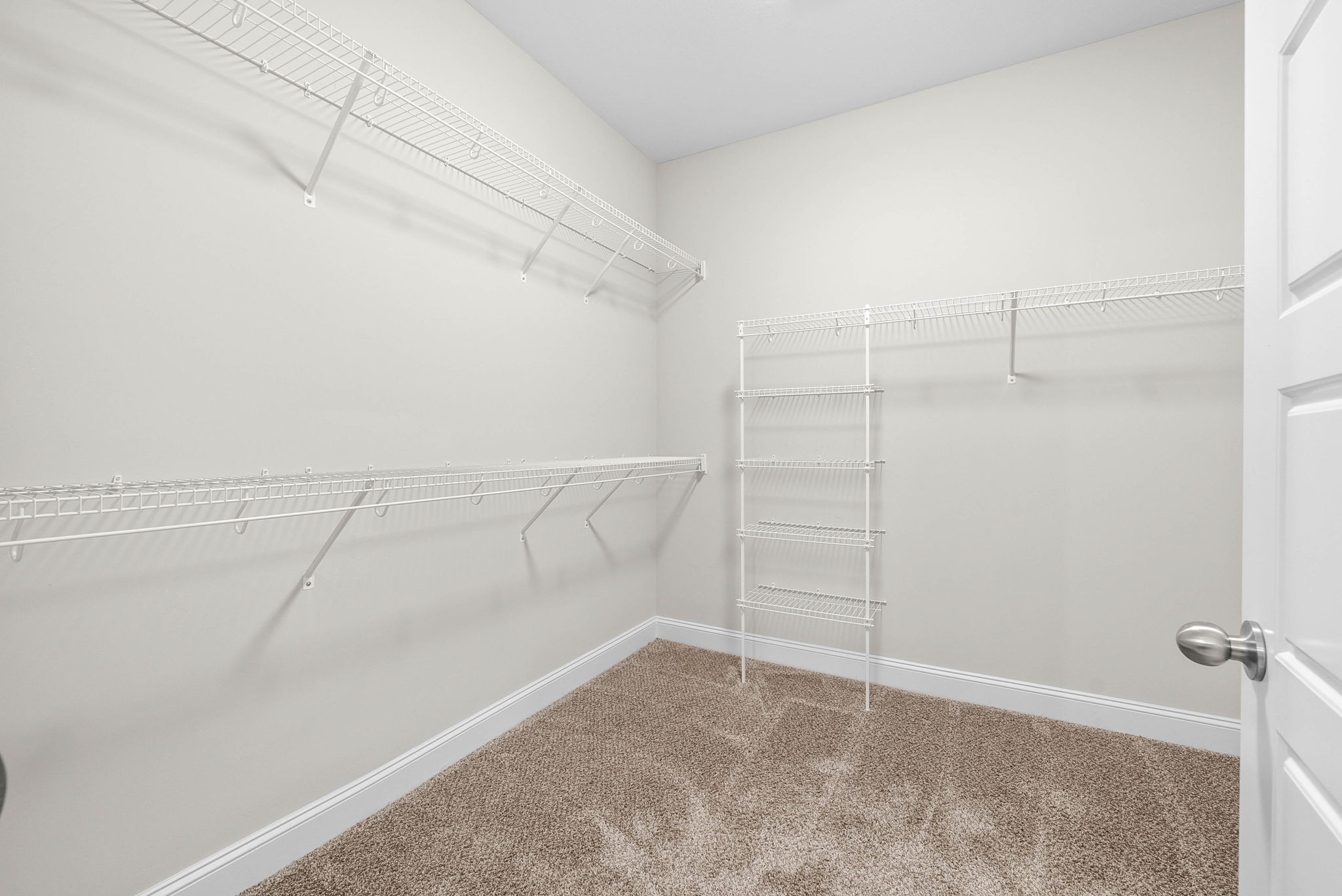 657 Battery Ct Property Photo 15