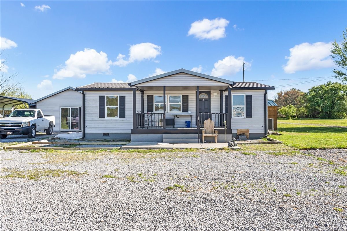 163 Bryant Rd Property Photo
