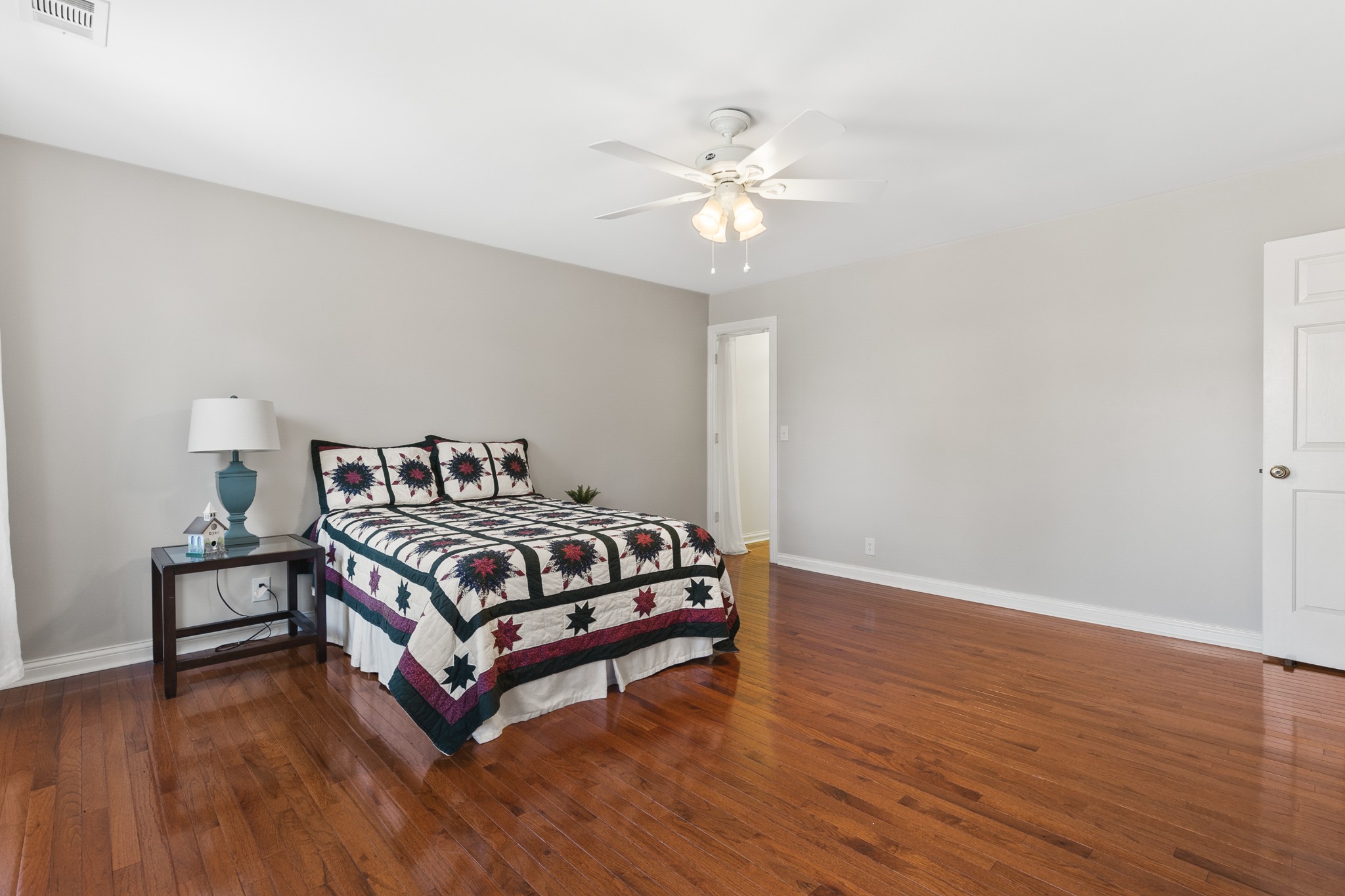 812 Deer Foot Ct Property Photo 22