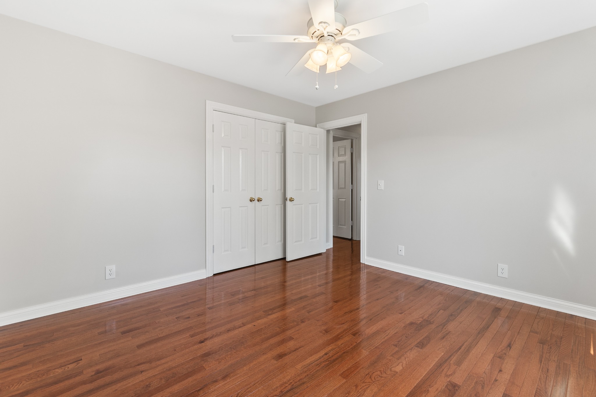 812 Deer Foot Ct Property Photo 30