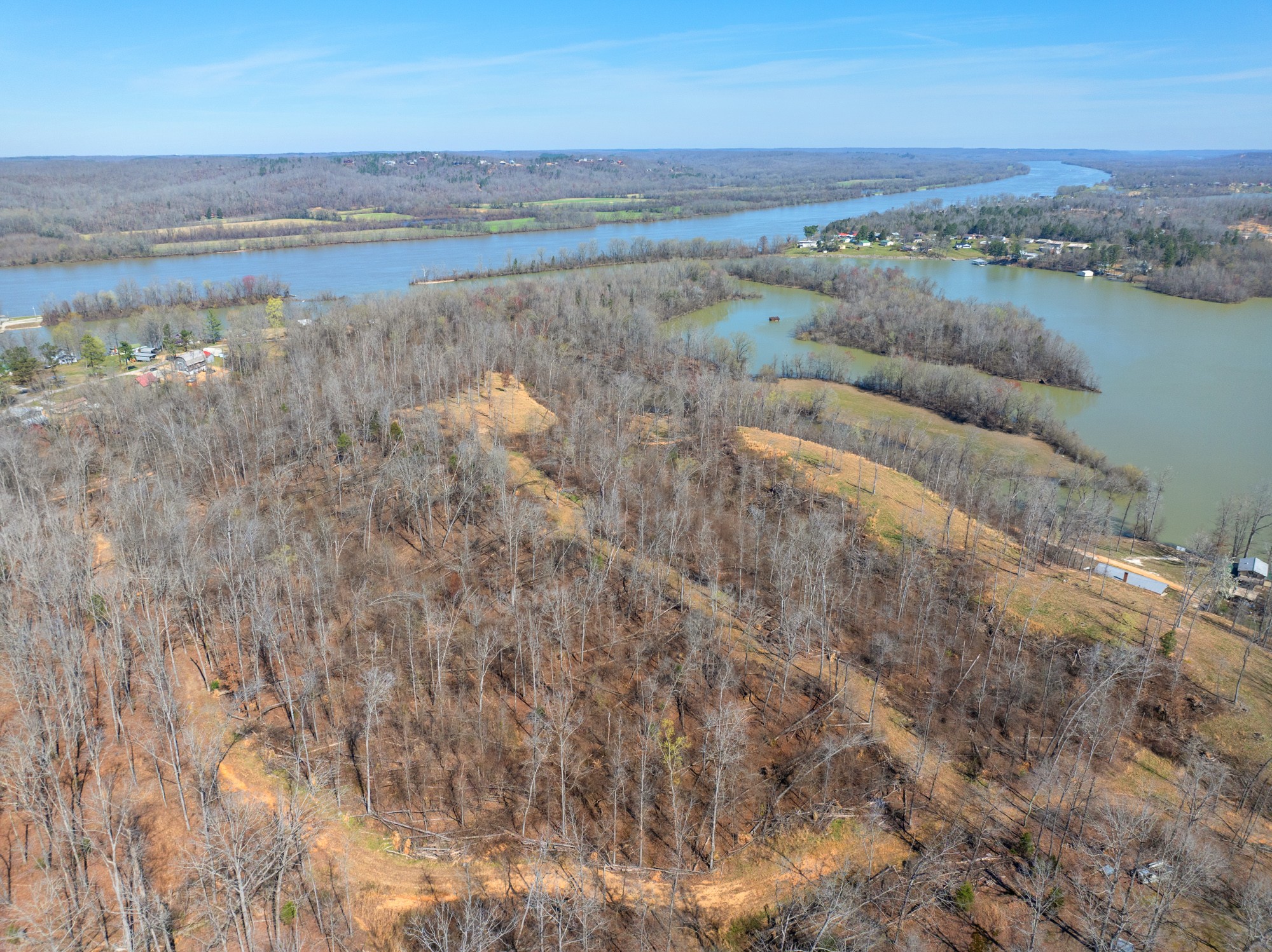 508 Lakeside Dr Property Photo 4