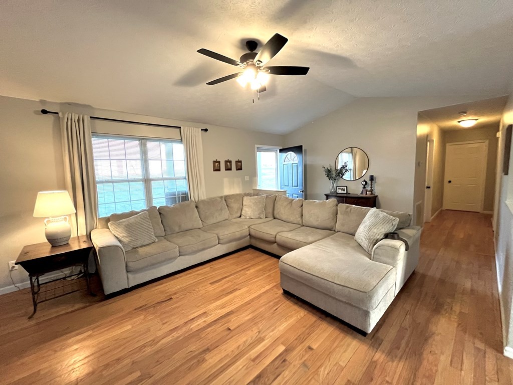 7510 Dawson Springs Rd Property Photo 3