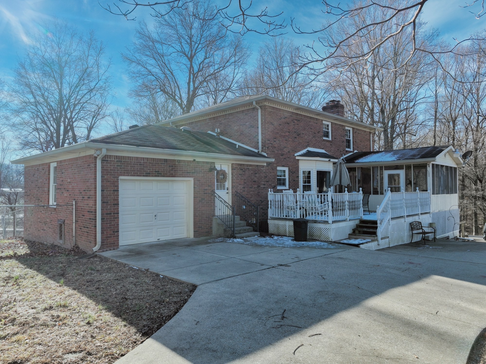 5227 Highway 31, W Property Photo 3