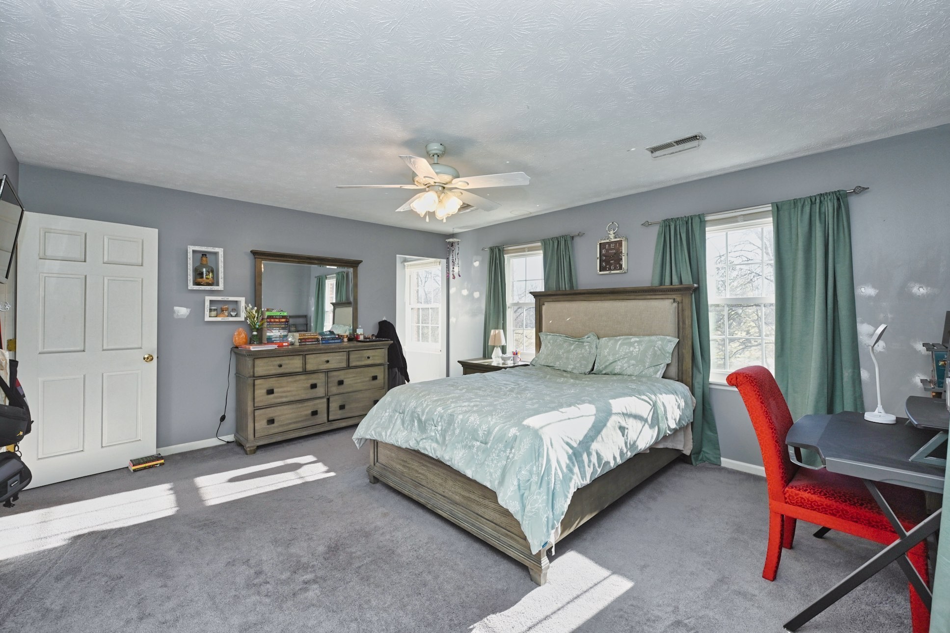5227 Highway 31, W Property Photo 14