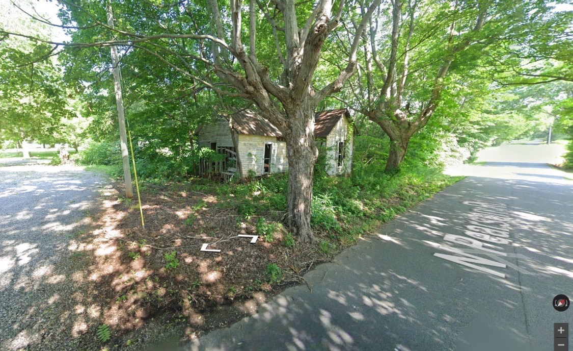 6917 N Pearson Rd Property Photo 1