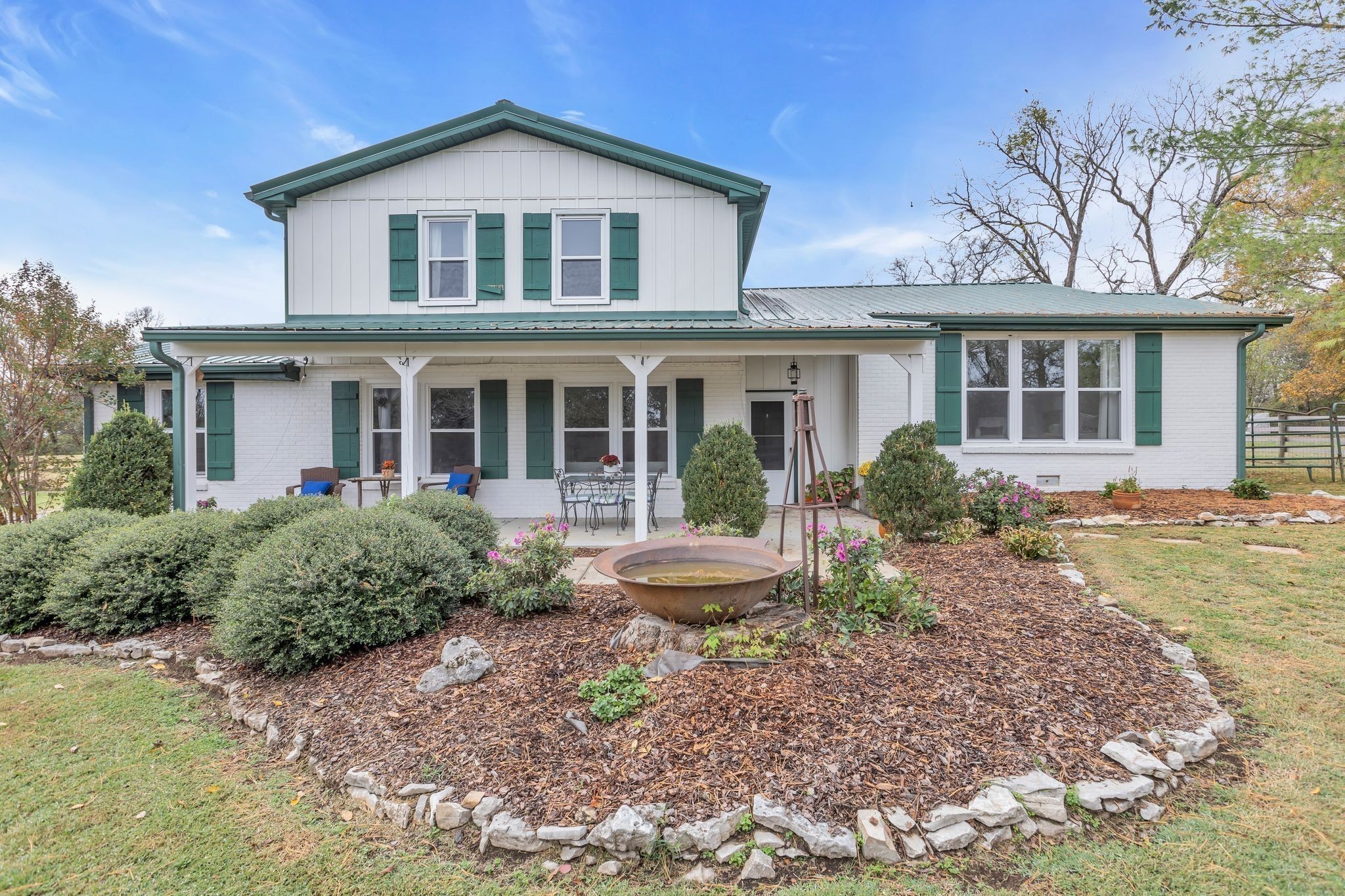 921 Hickory Hills Dr Property Photo