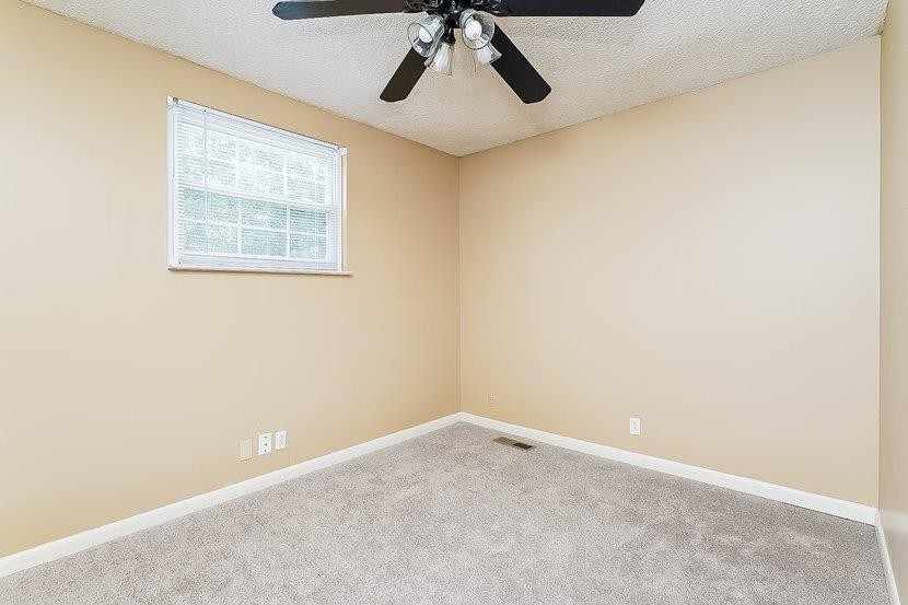 3273 Anderson Rd Property Photo 6