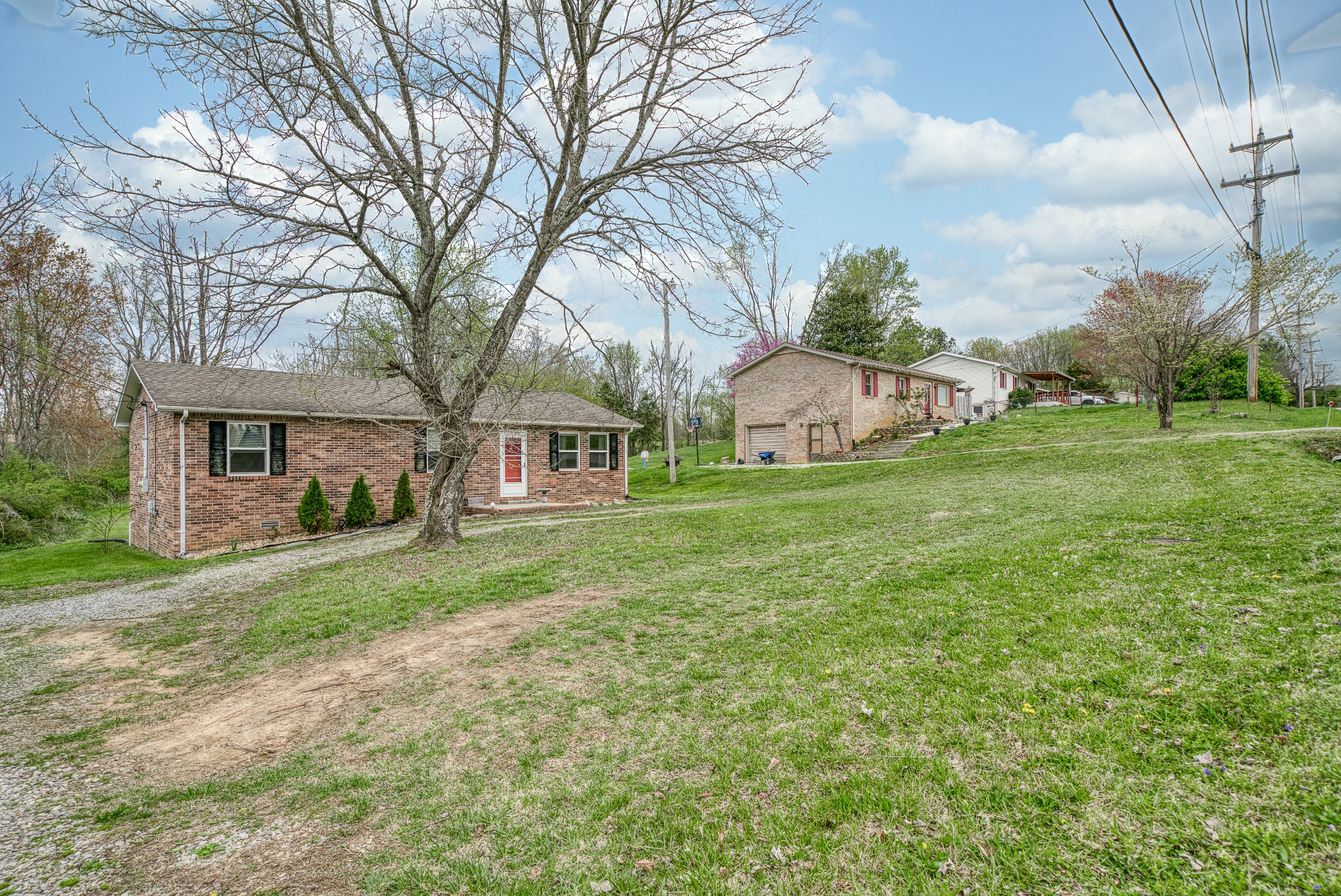 5265 Academy Rd Property Photo 3
