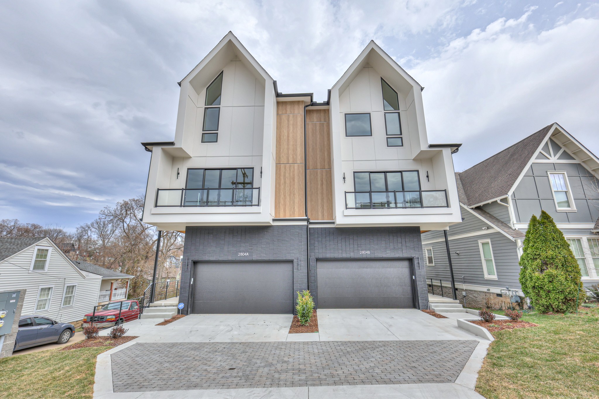 2804 West Kirkwood Townhomes Real Estate Listings Main Image