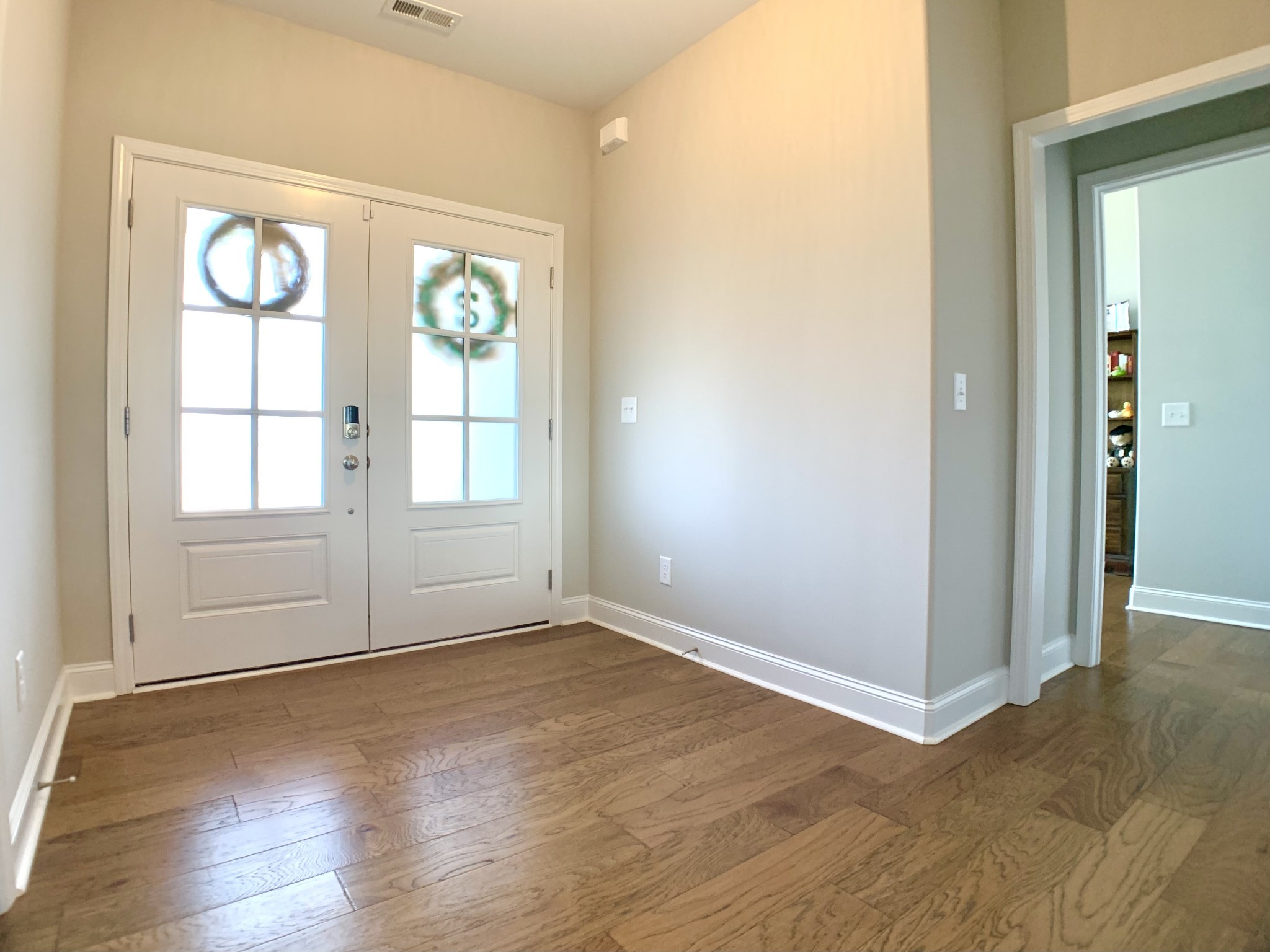 585 Dexter Dr Property Photo 27